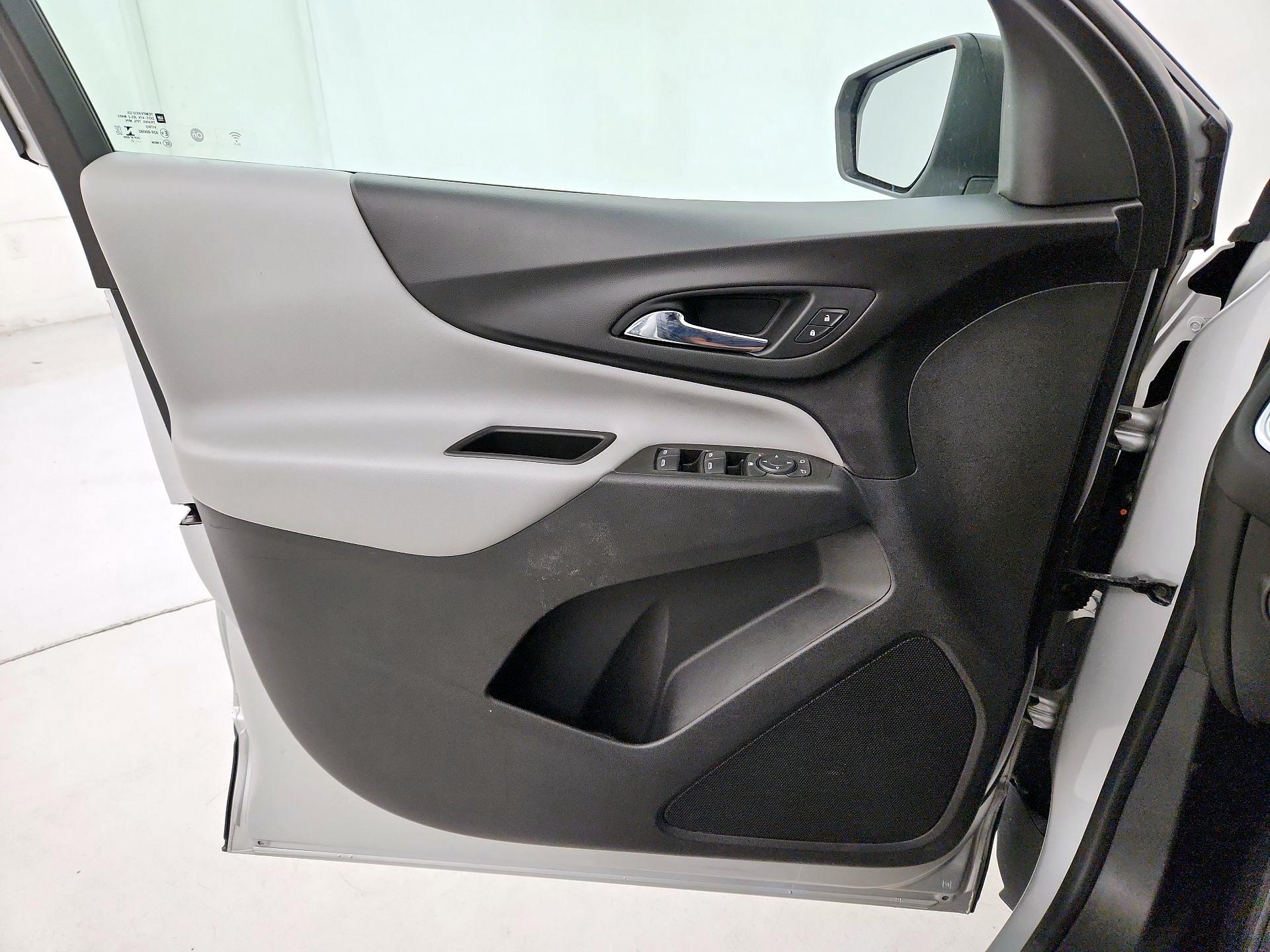 Thumbnail: 2021 Chevrolet Equinox - 12