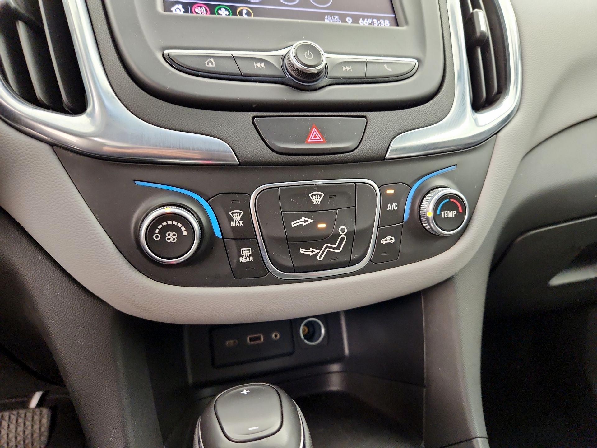 Thumbnail: 2021 Chevrolet Equinox - 16