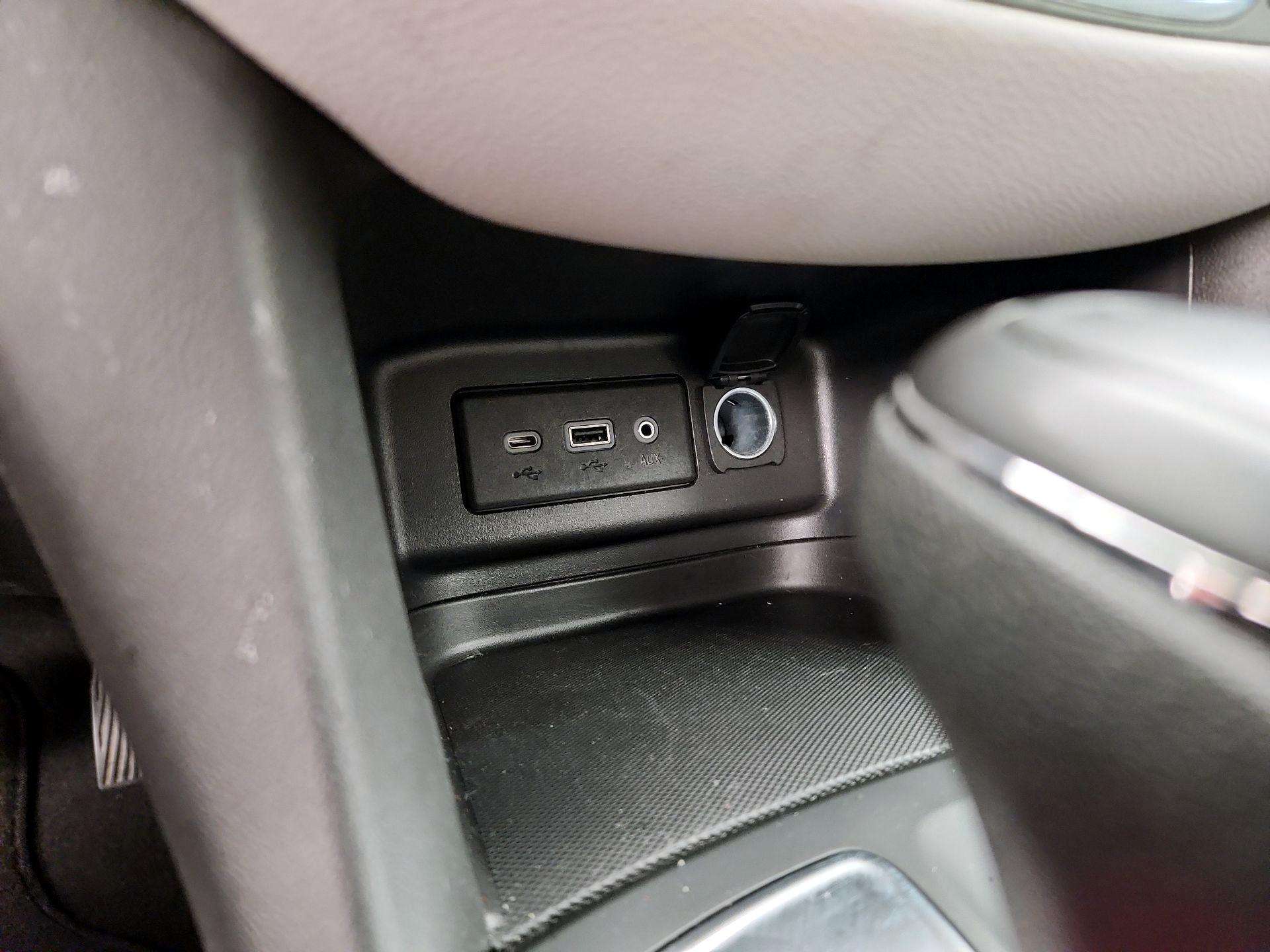 Thumbnail: 2021 Chevrolet Equinox - 18