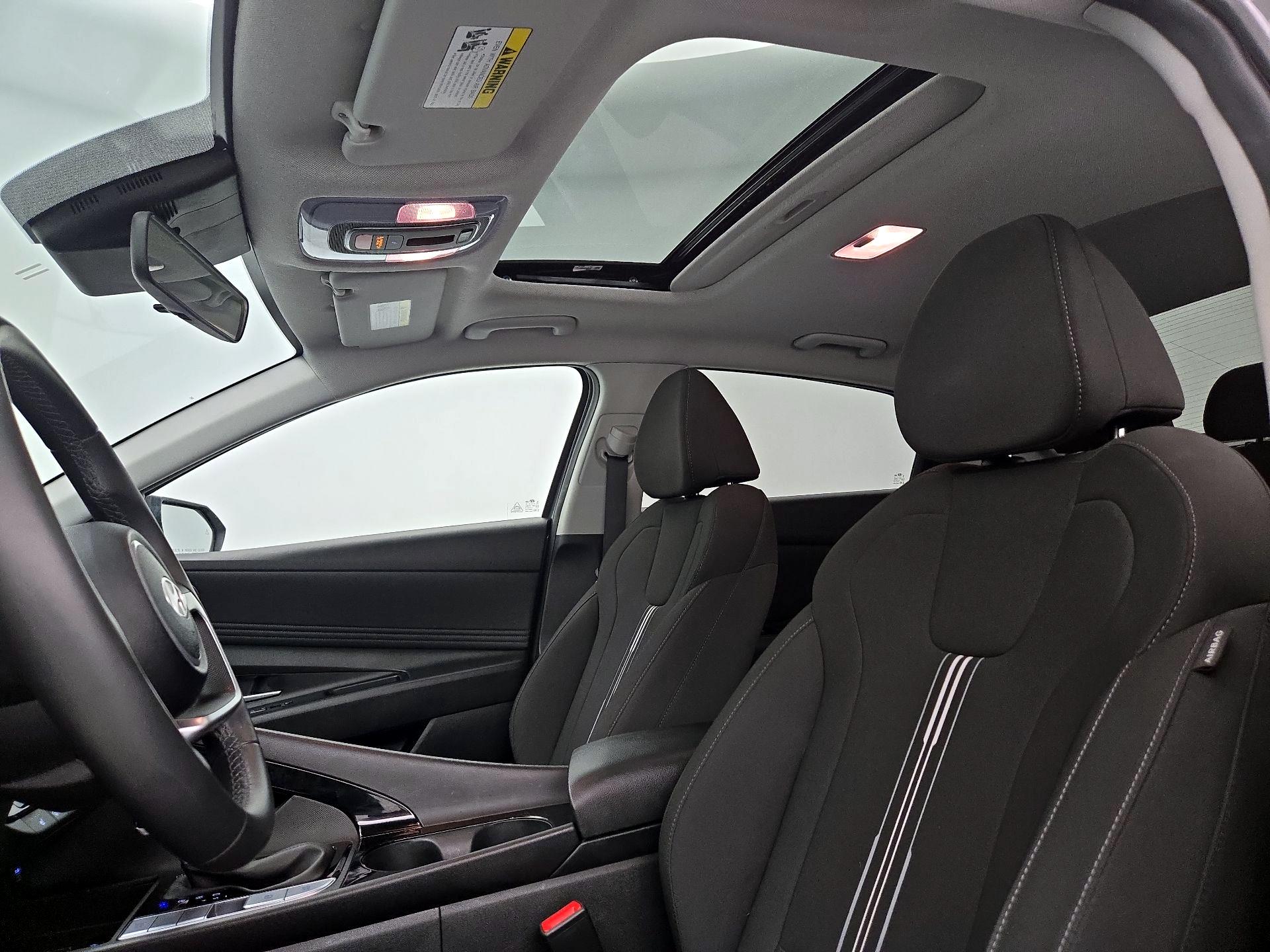 Thumbnail: 2024 Hyundai Elantra - 20