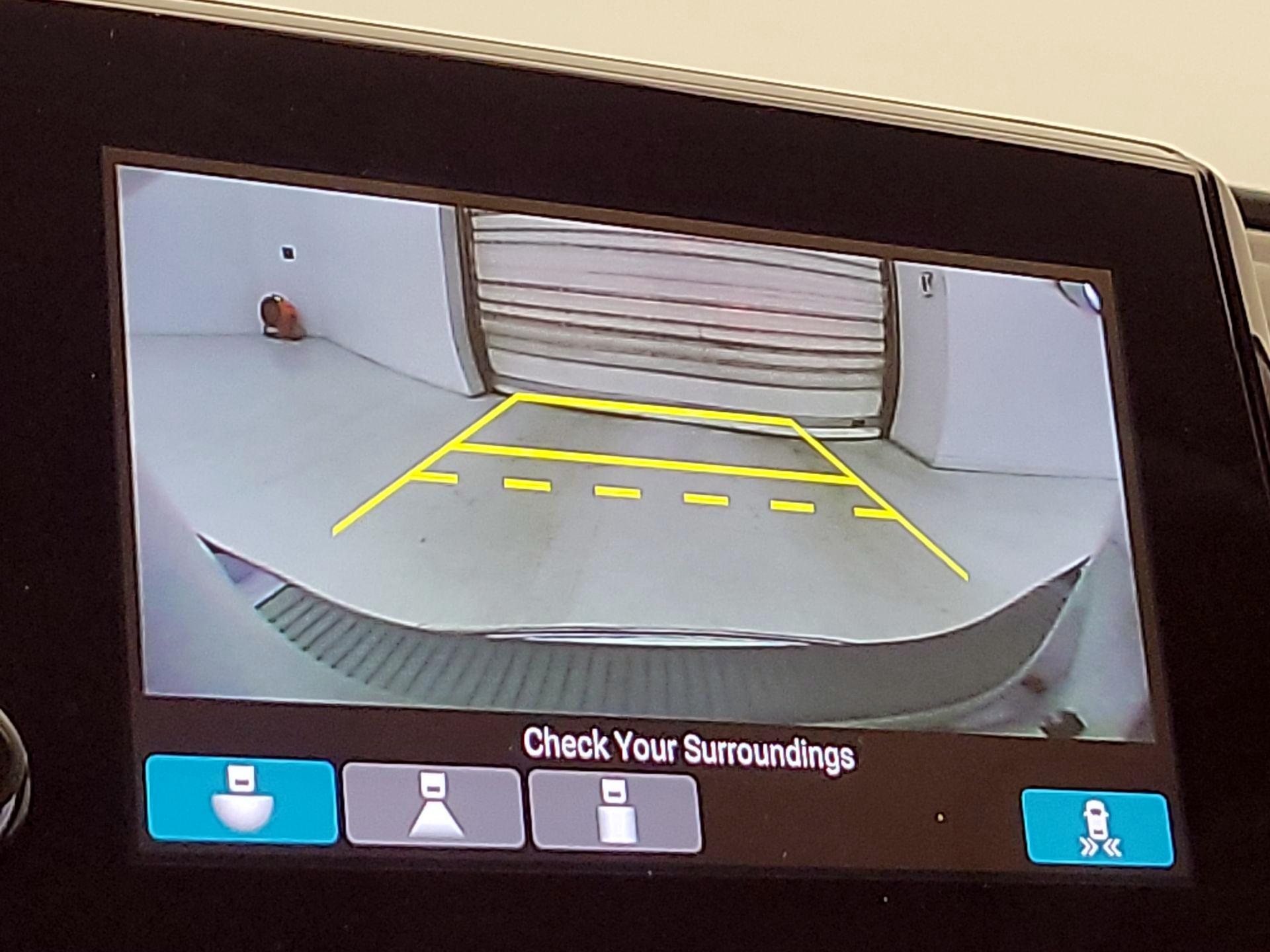 Thumbnail: 2021 Honda Odyssey - 14