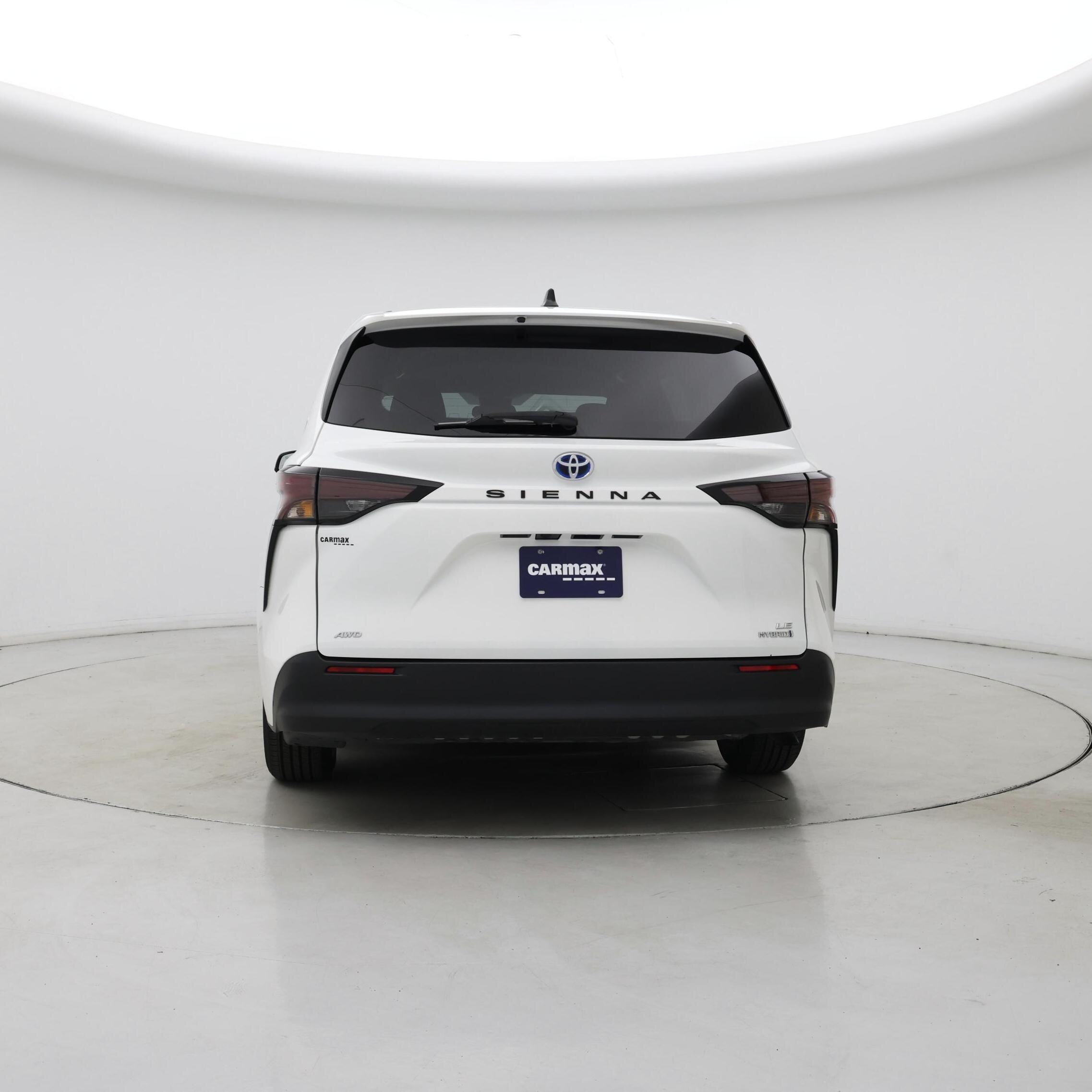 Thumbnail: 2023 Toyota Sienna - 6