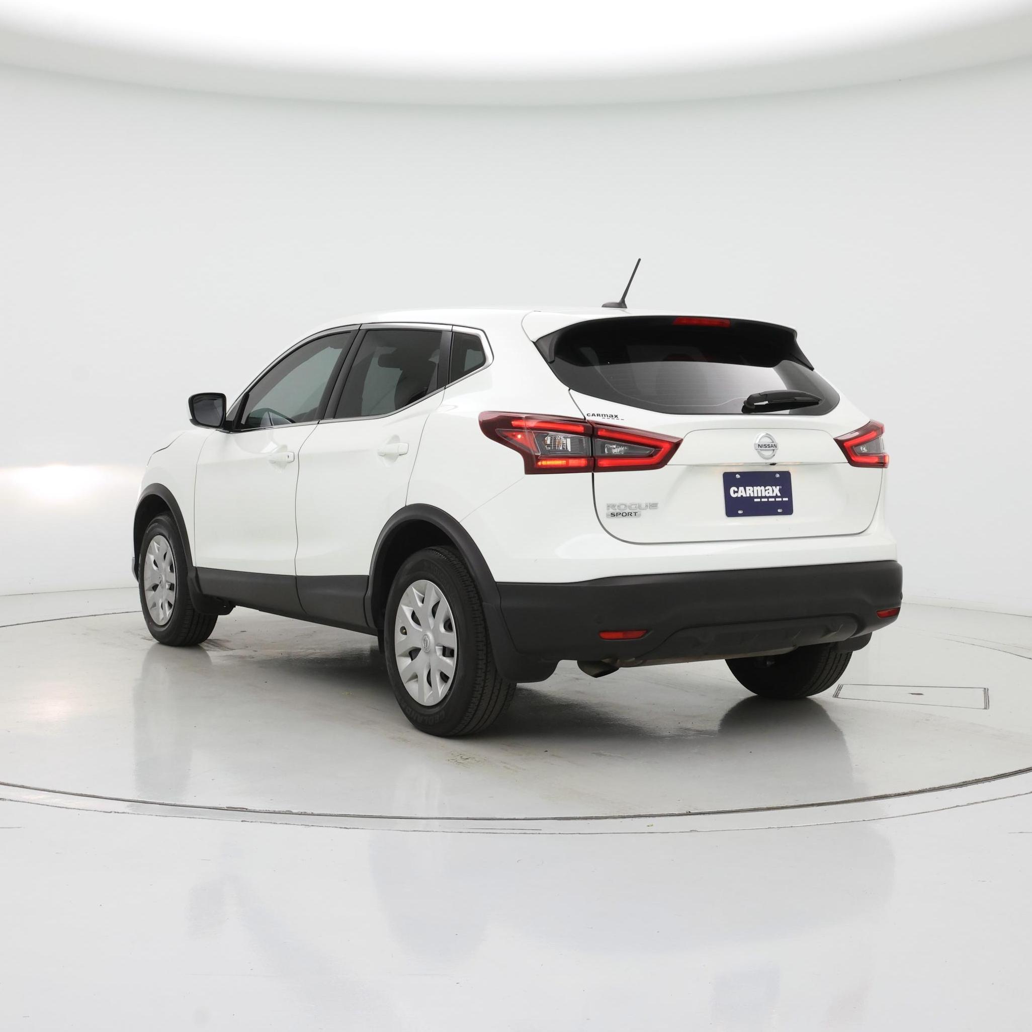 Thumbnail: 2020 Nissan Rogue Sport - 2