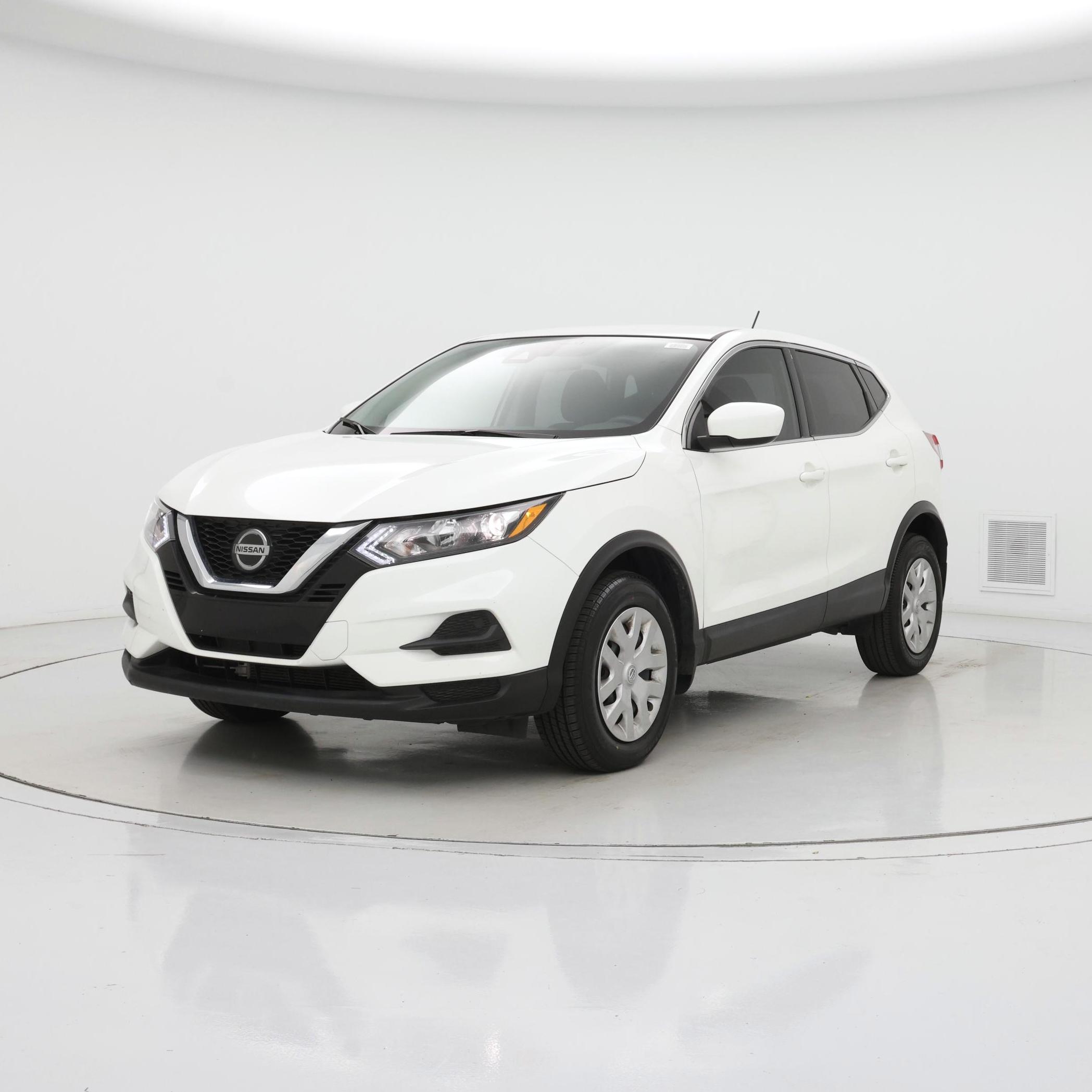Thumbnail: 2020 Nissan Rogue Sport - 4