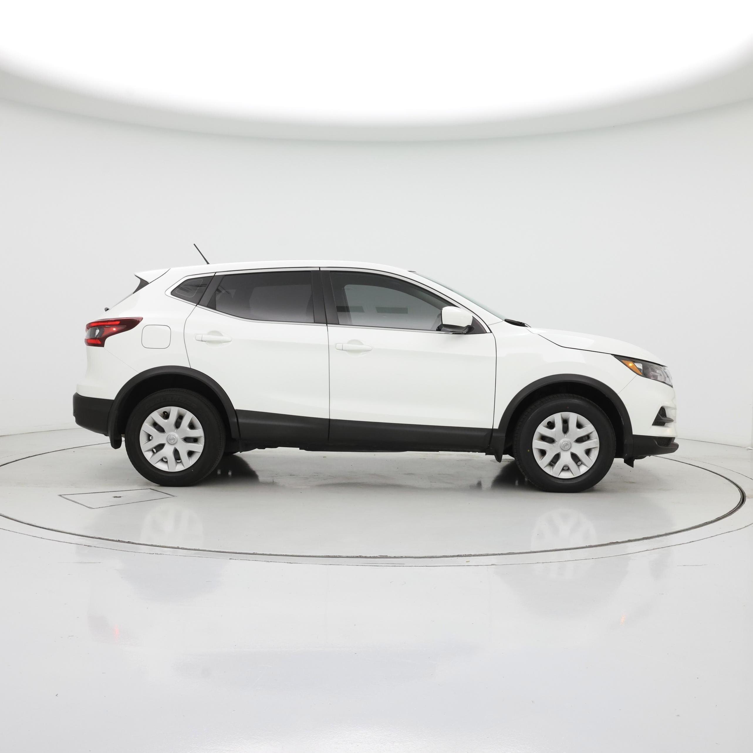 Thumbnail: 2020 Nissan Rogue Sport - 7