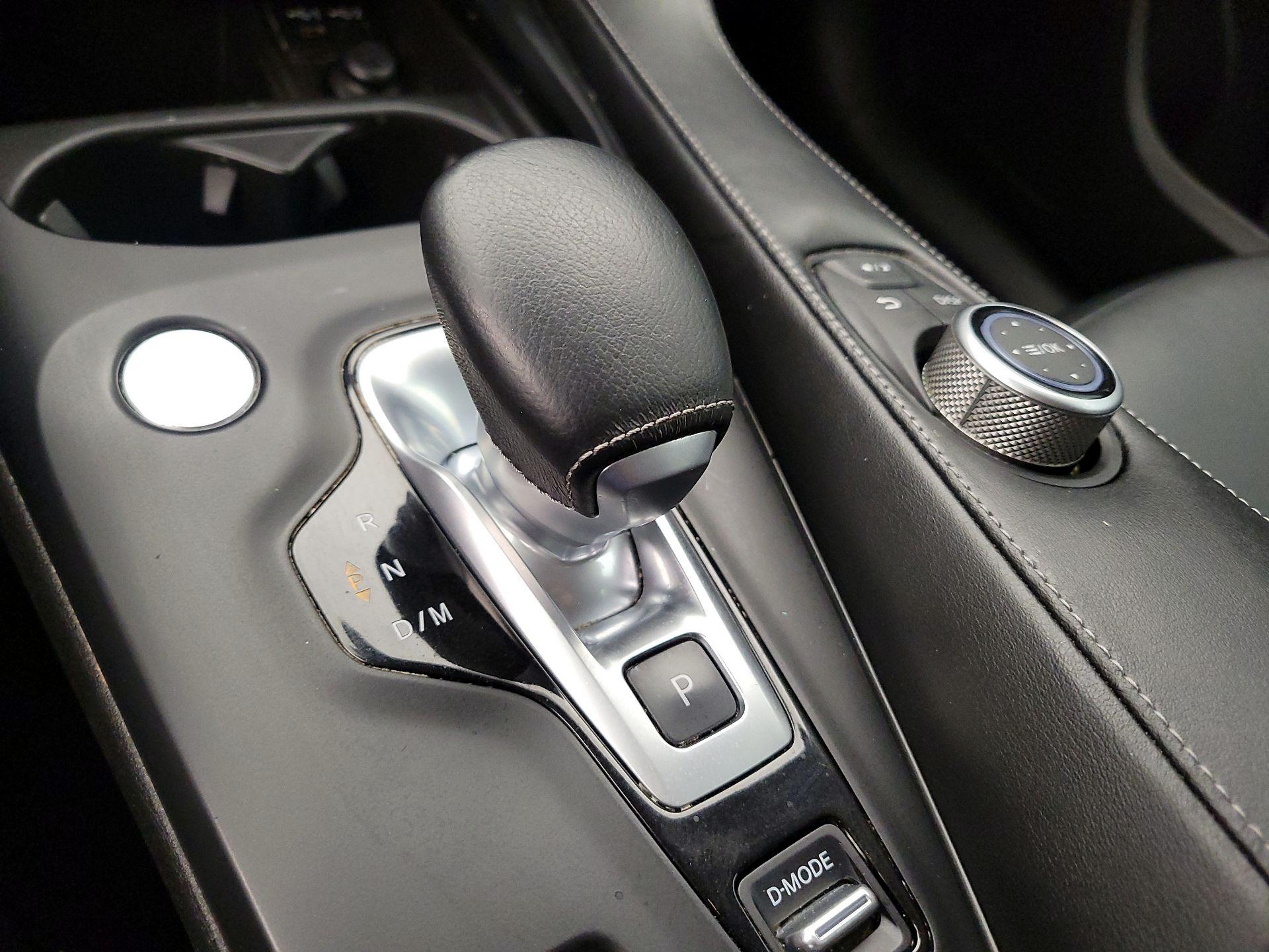 Thumbnail: 2022 INFINITI QX50 - 17