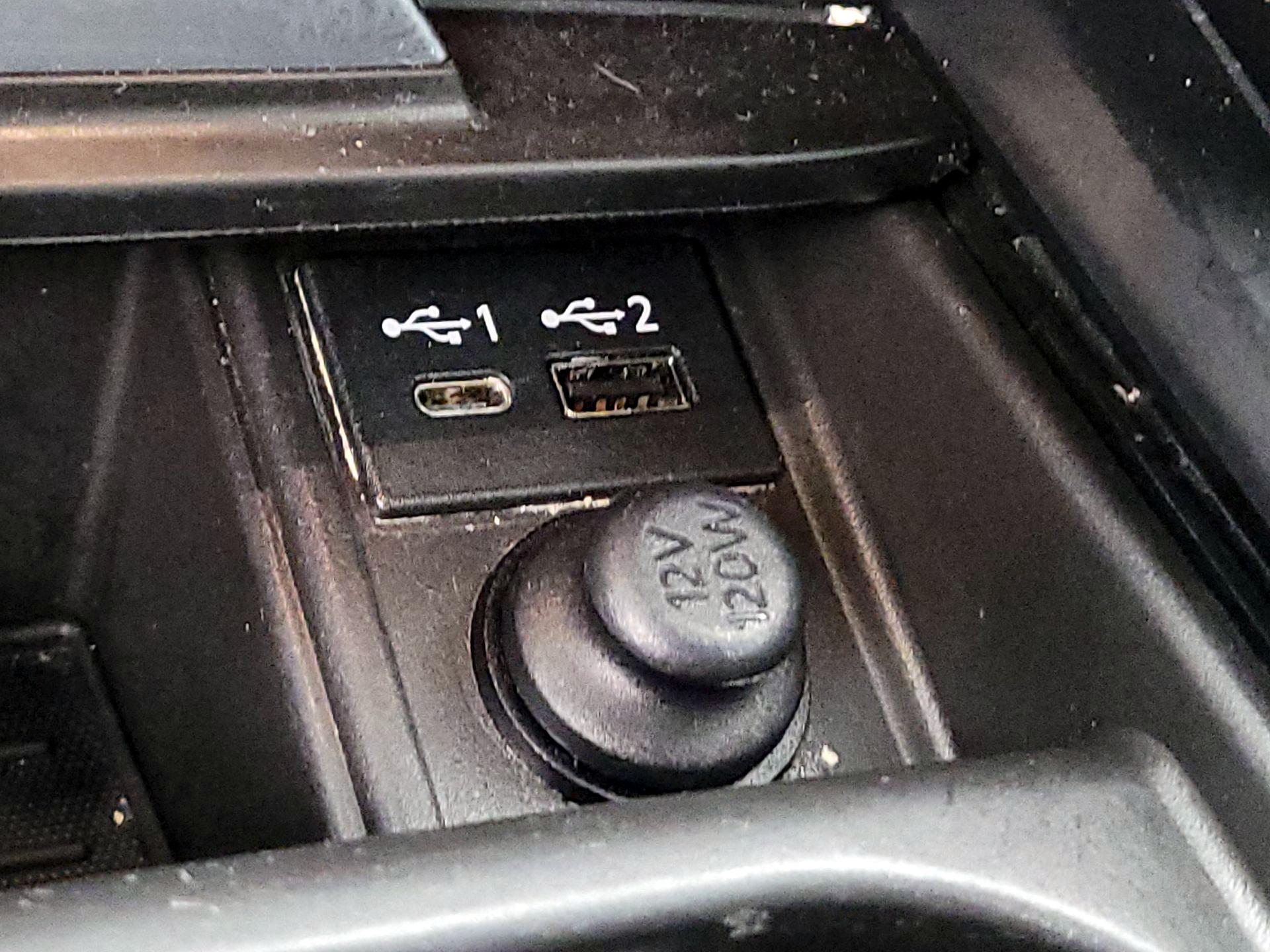 Thumbnail: 2022 INFINITI QX50 - 18