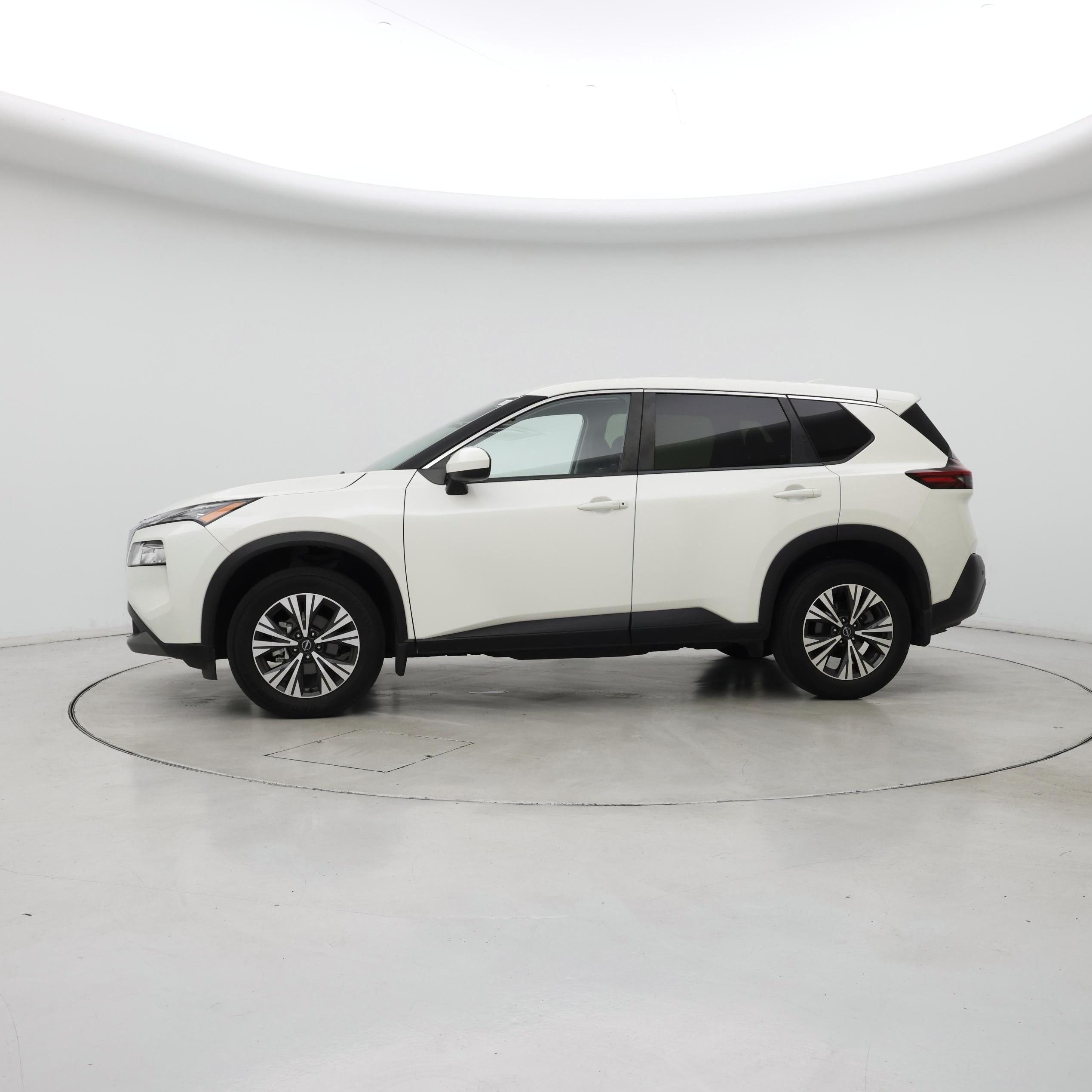 Thumbnail: 2023 Nissan Rogue - 3