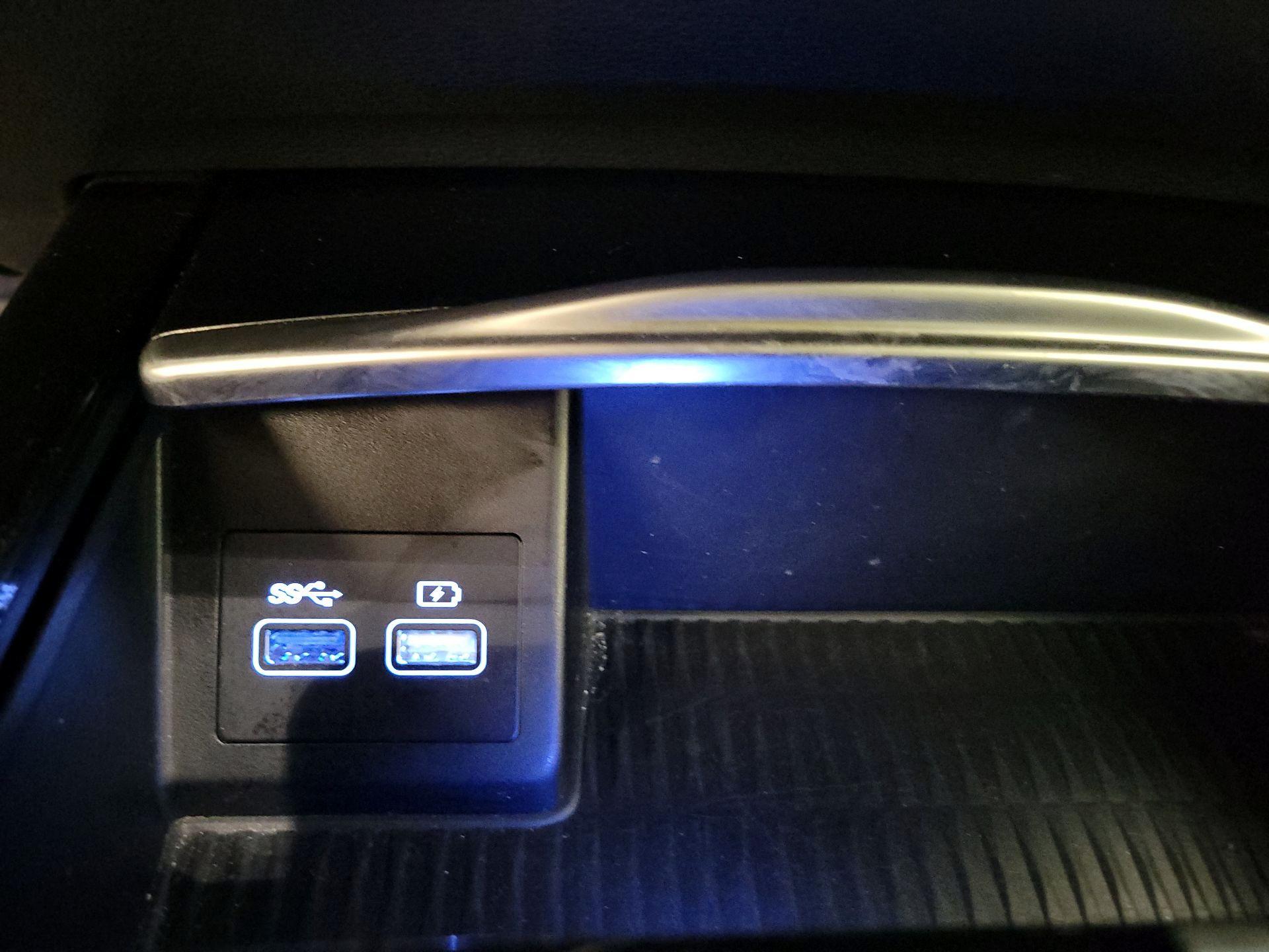 Thumbnail: 2024 Genesis G80 - 18