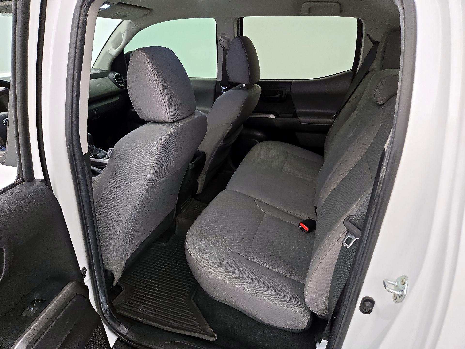 Thumbnail: 2022 Toyota Tacoma - 20