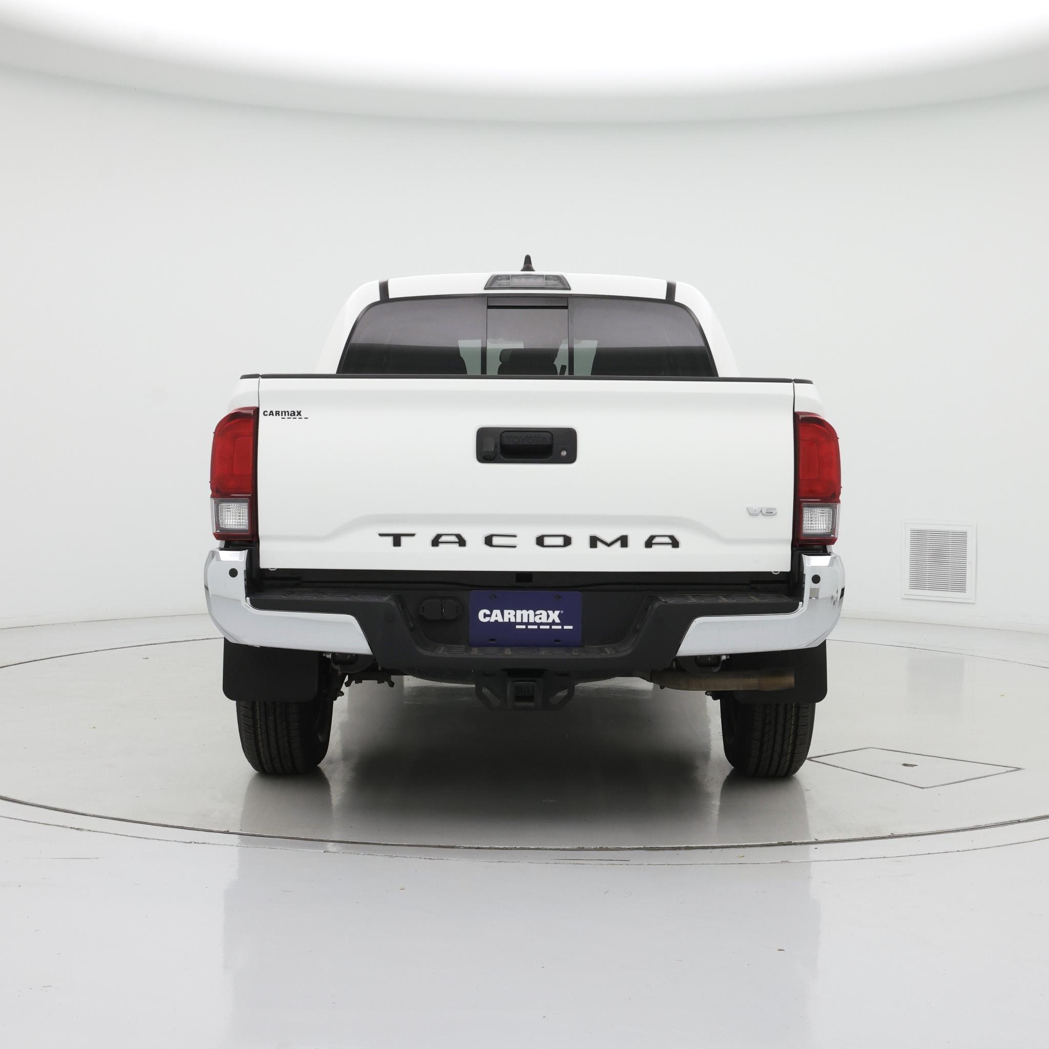 Thumbnail: 2022 Toyota Tacoma - 6