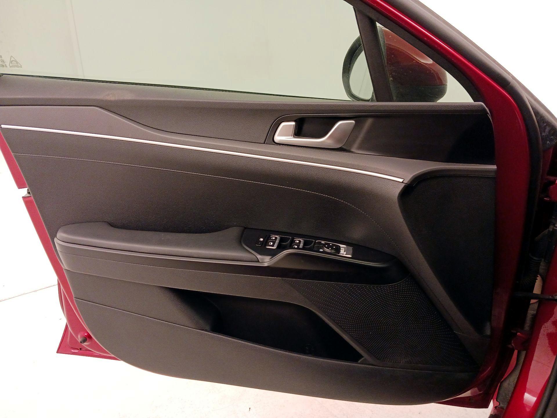 Thumbnail: 2021 Kia K5 - 12