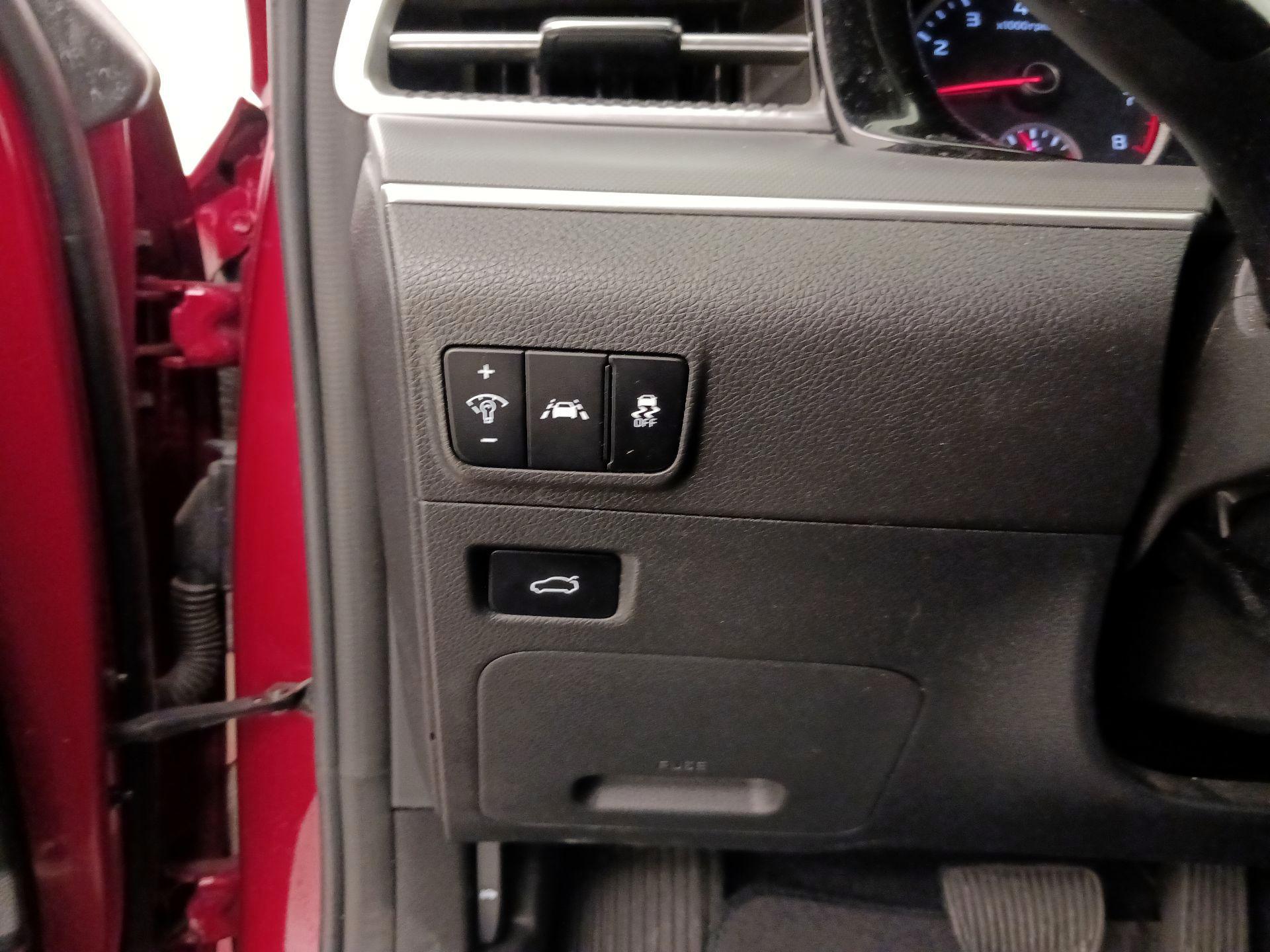 Thumbnail: 2021 Kia K5 - 13