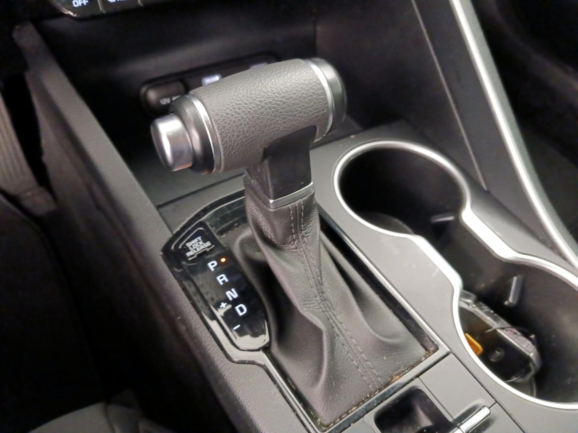 Thumbnail: 2021 Kia K5 - 17