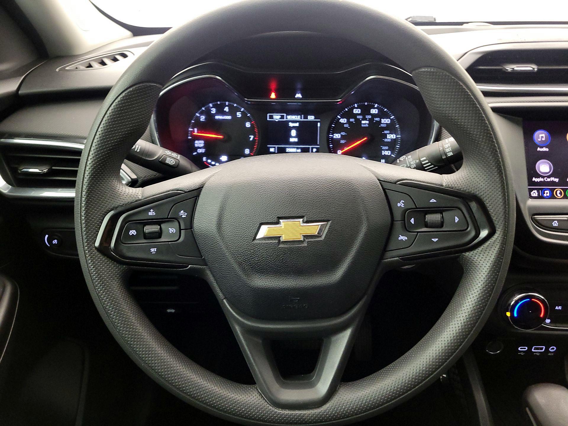 Thumbnail: 2023 Chevrolet TrailBlazer - 10