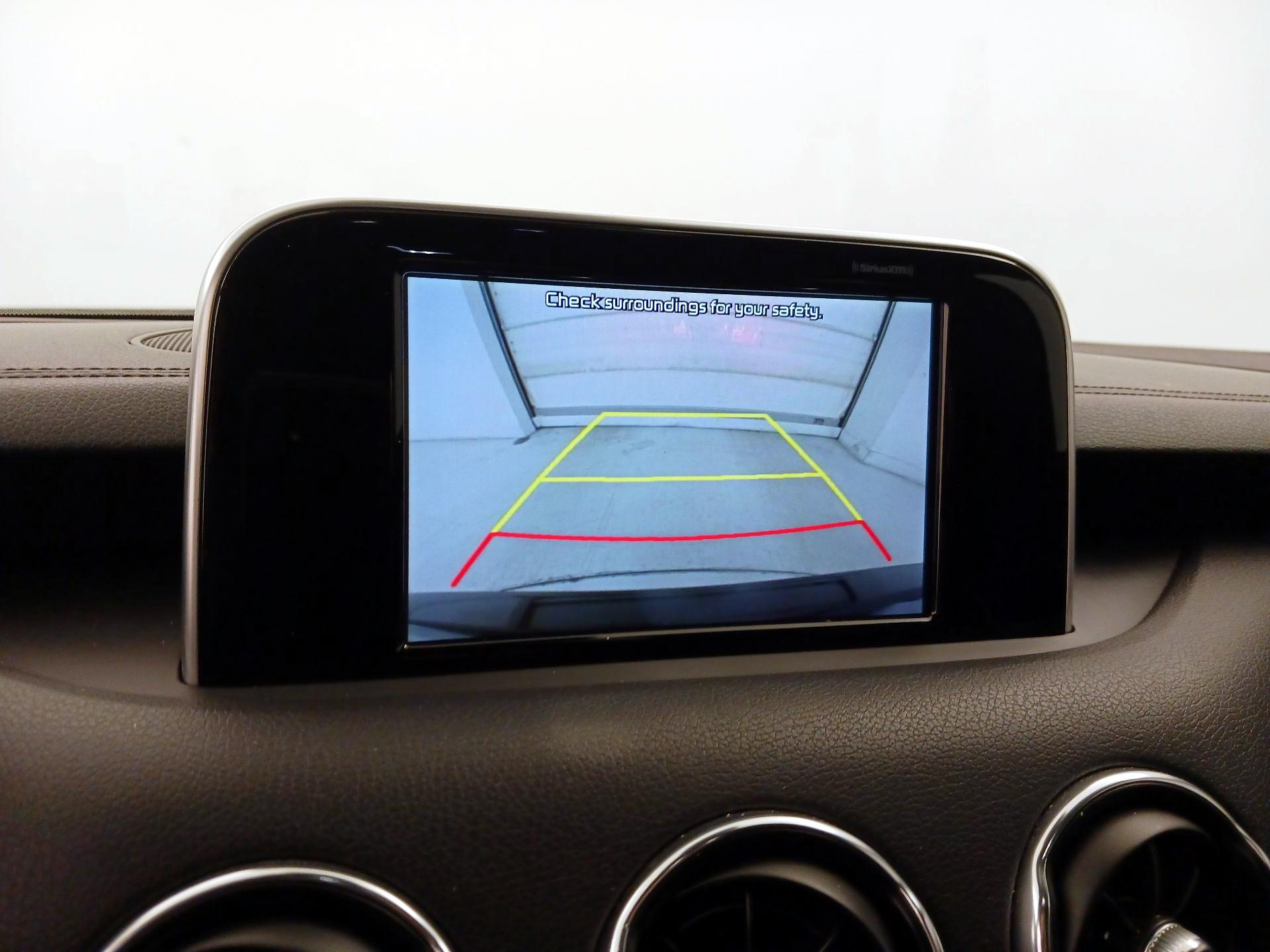 Thumbnail: 2021 Kia Stinger - 14