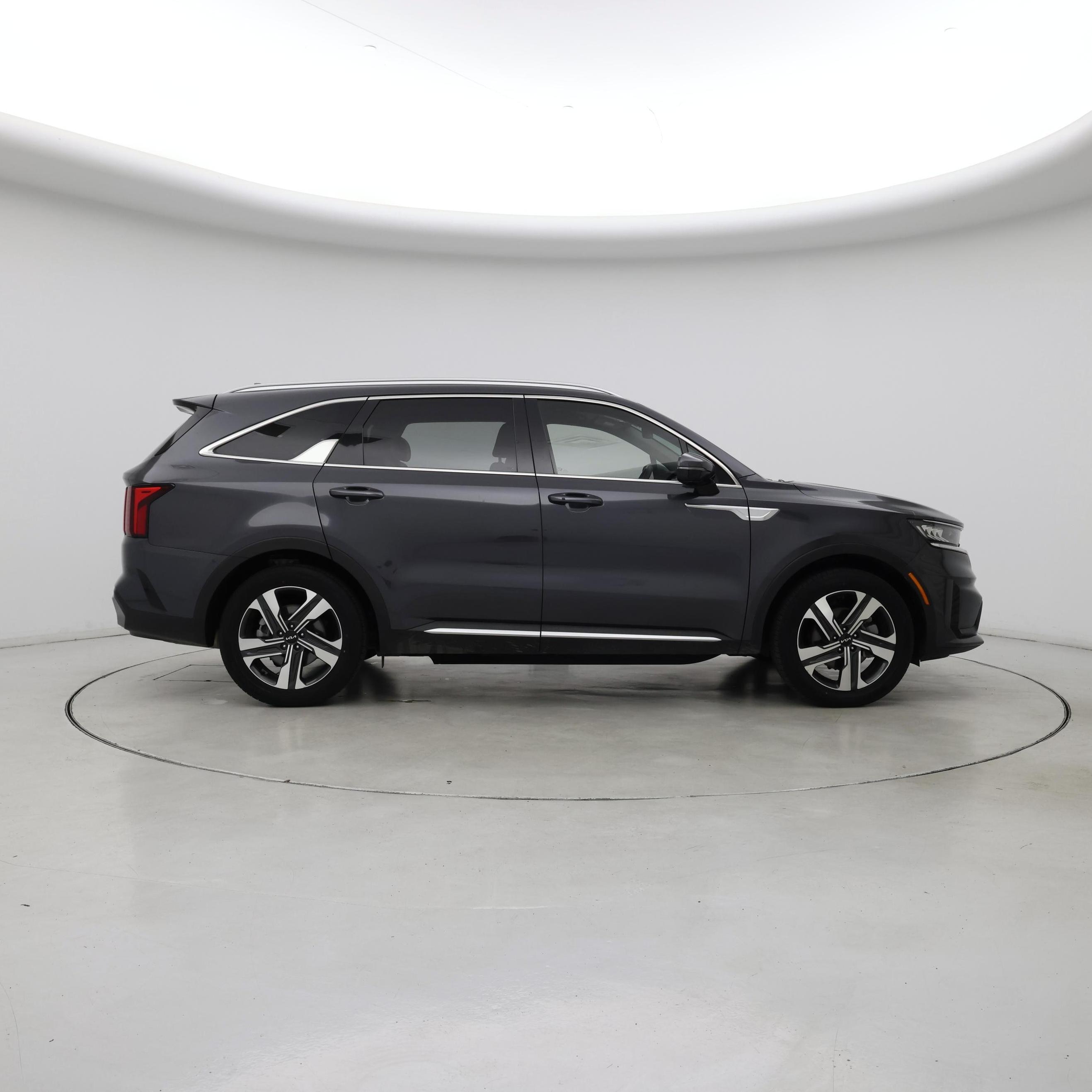 Thumbnail: 2023 Kia Sorento - 7