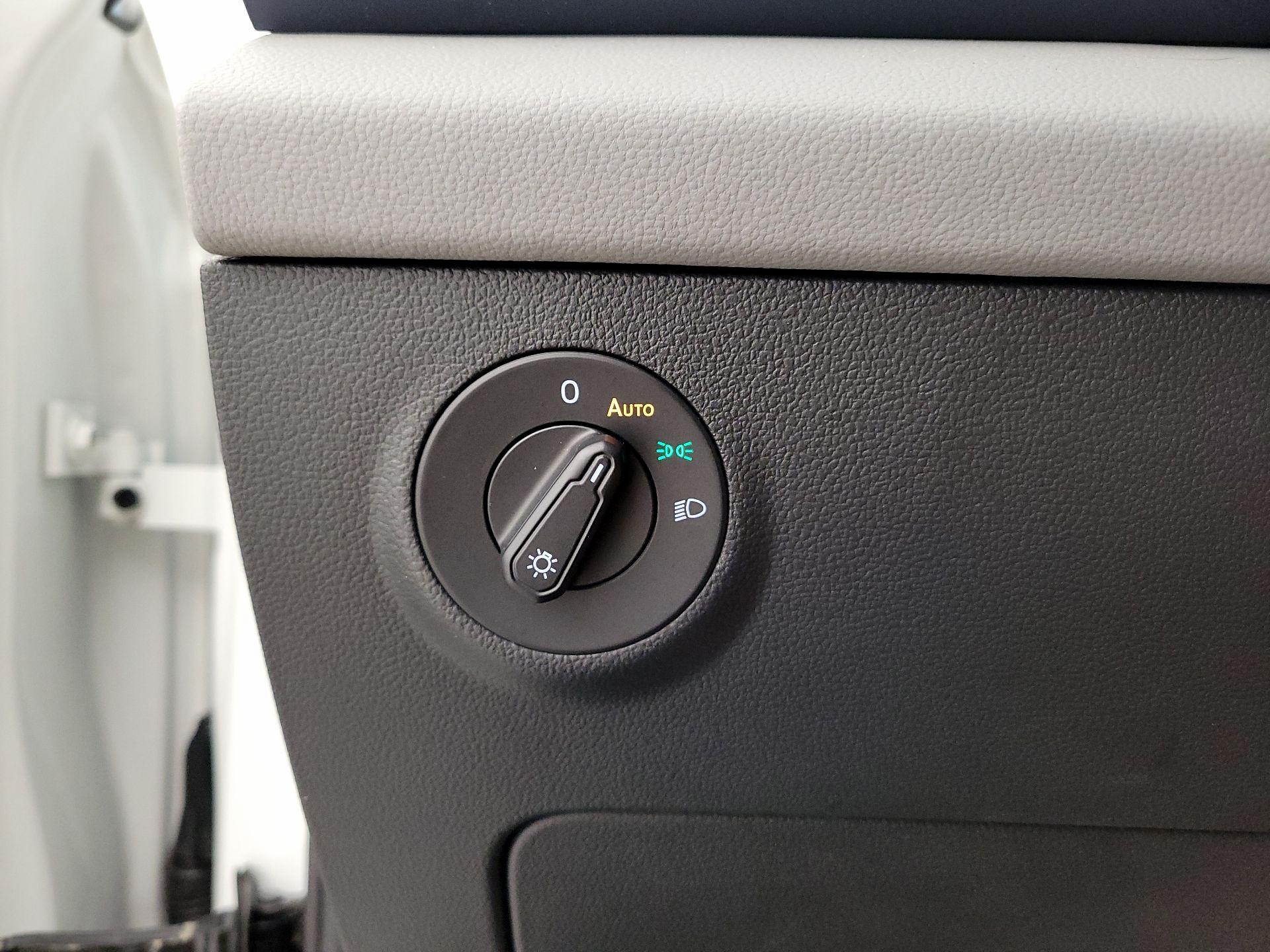 Thumbnail: 2023 Volkswagen Taos - 13