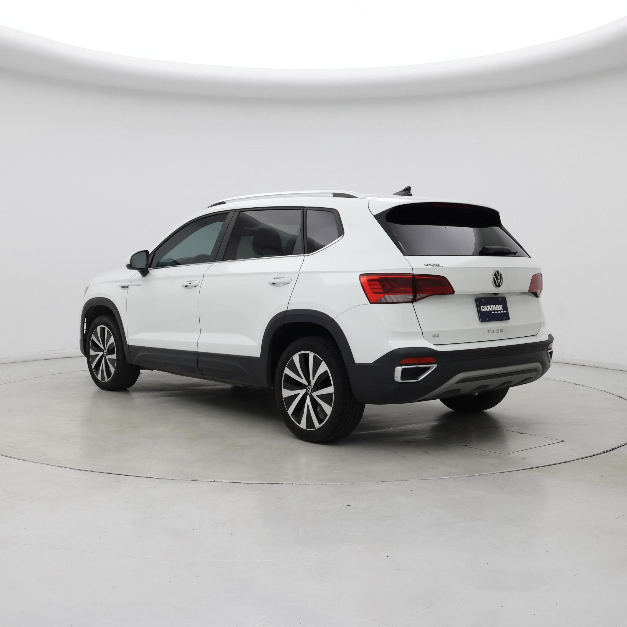 Thumbnail: 2023 Volkswagen Taos - 2