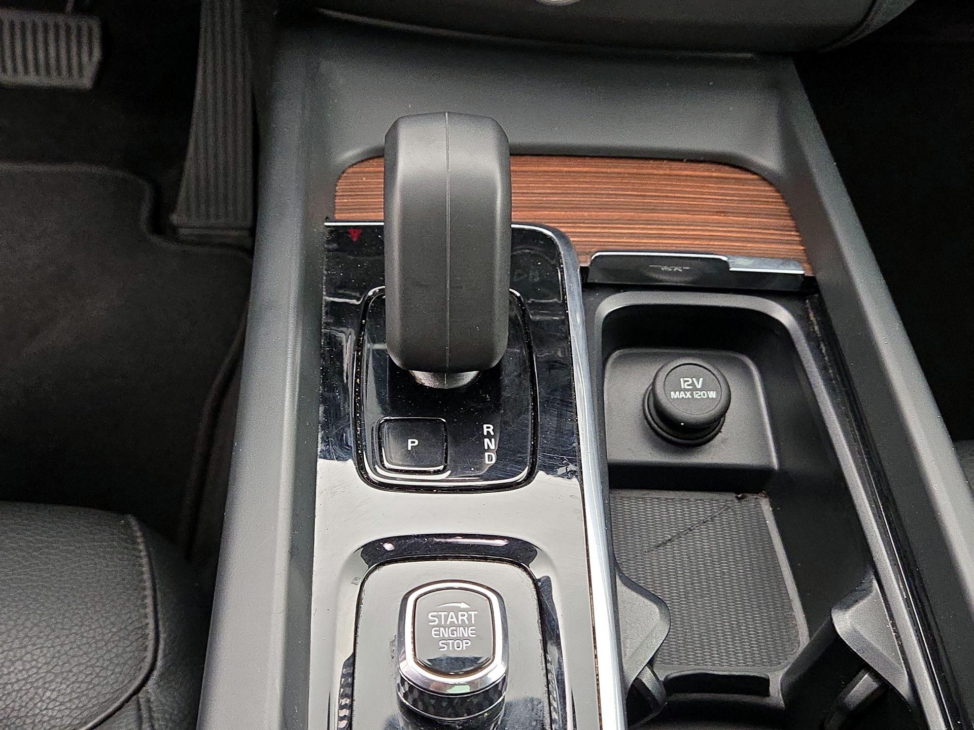 Thumbnail: 2023 Volvo XC60 - 18