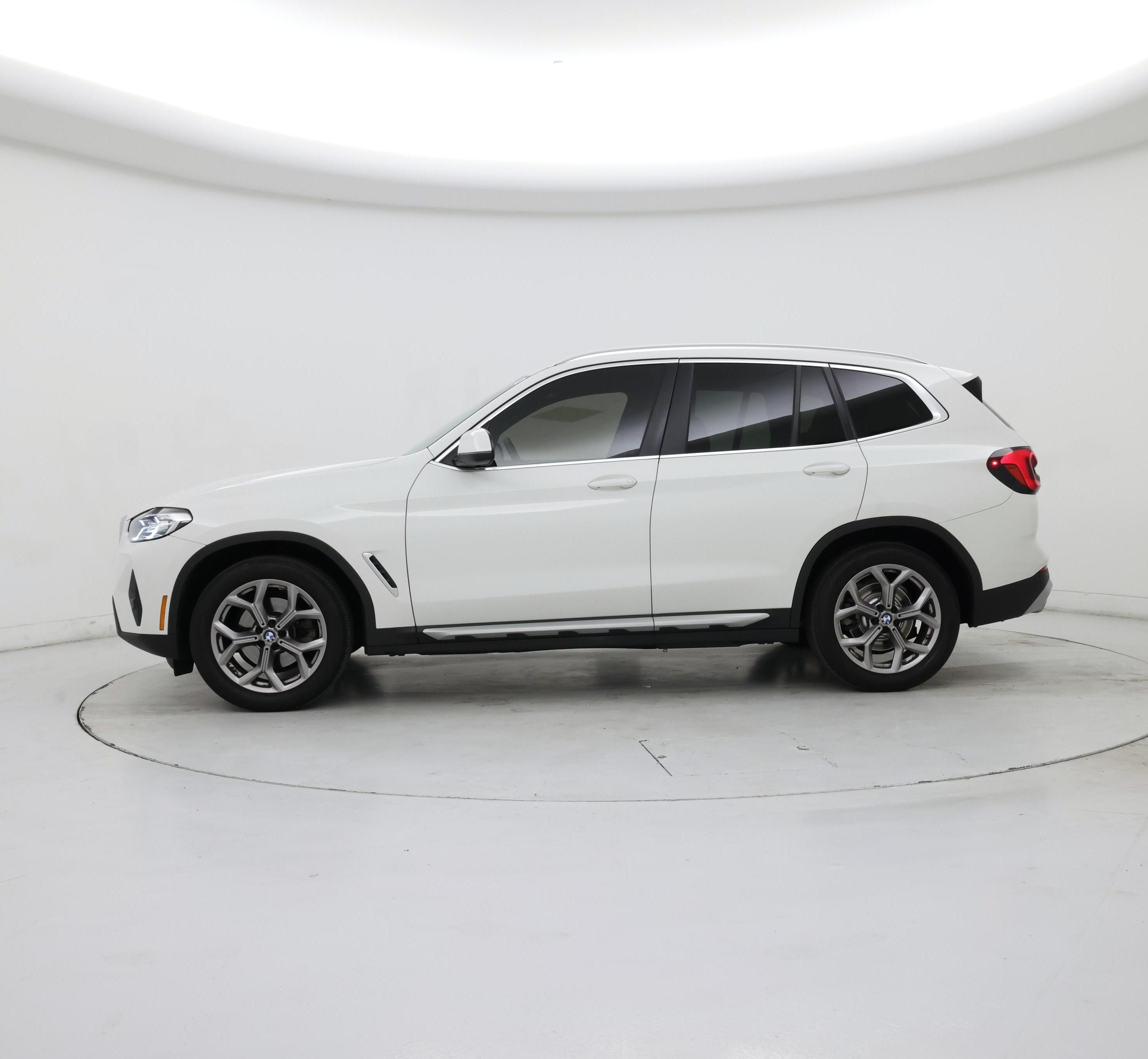 Thumbnail: 2023 BMW X3 - 3