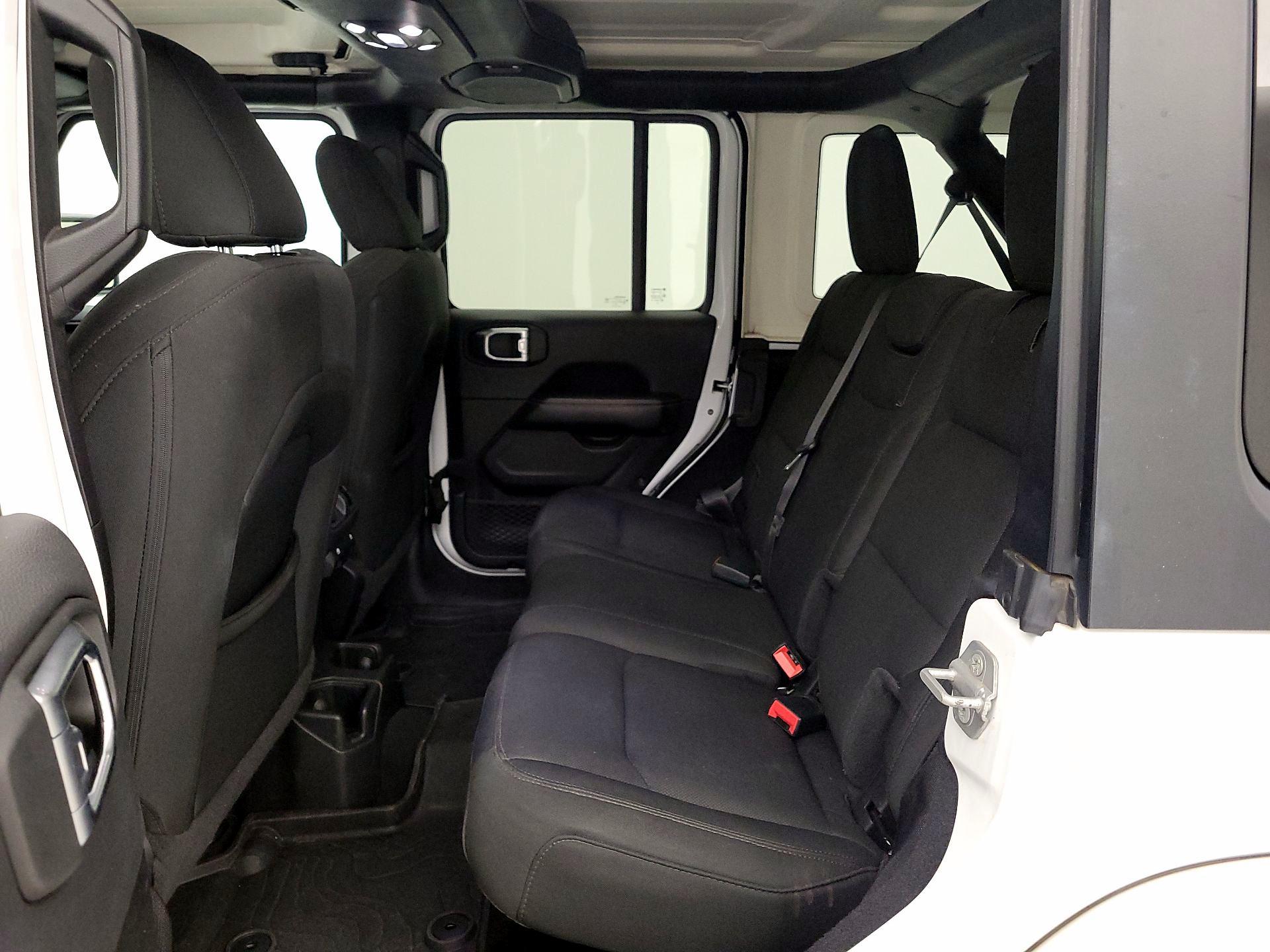 Thumbnail: 2022 Jeep Wrangler - 19