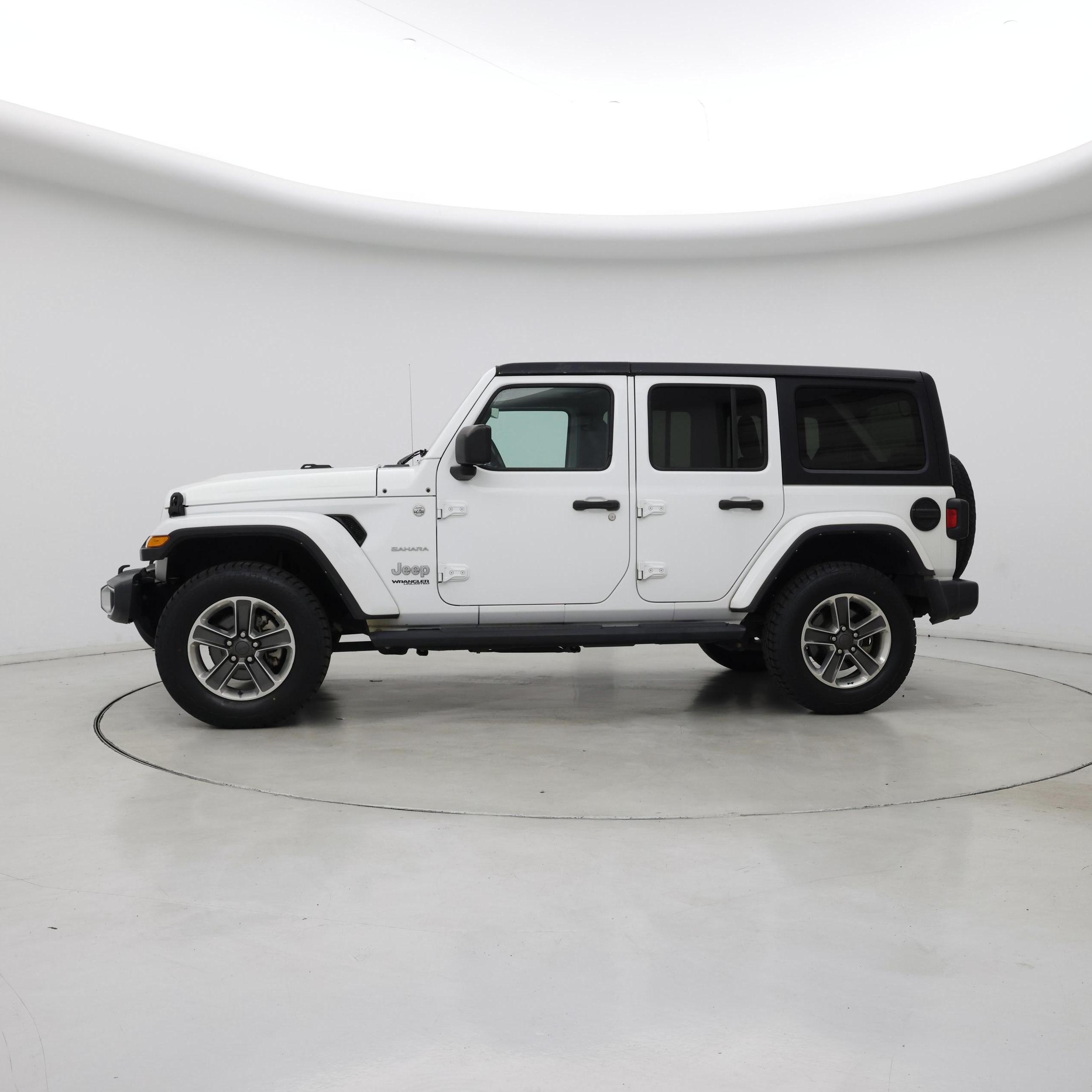 Thumbnail: 2022 Jeep Wrangler - 3