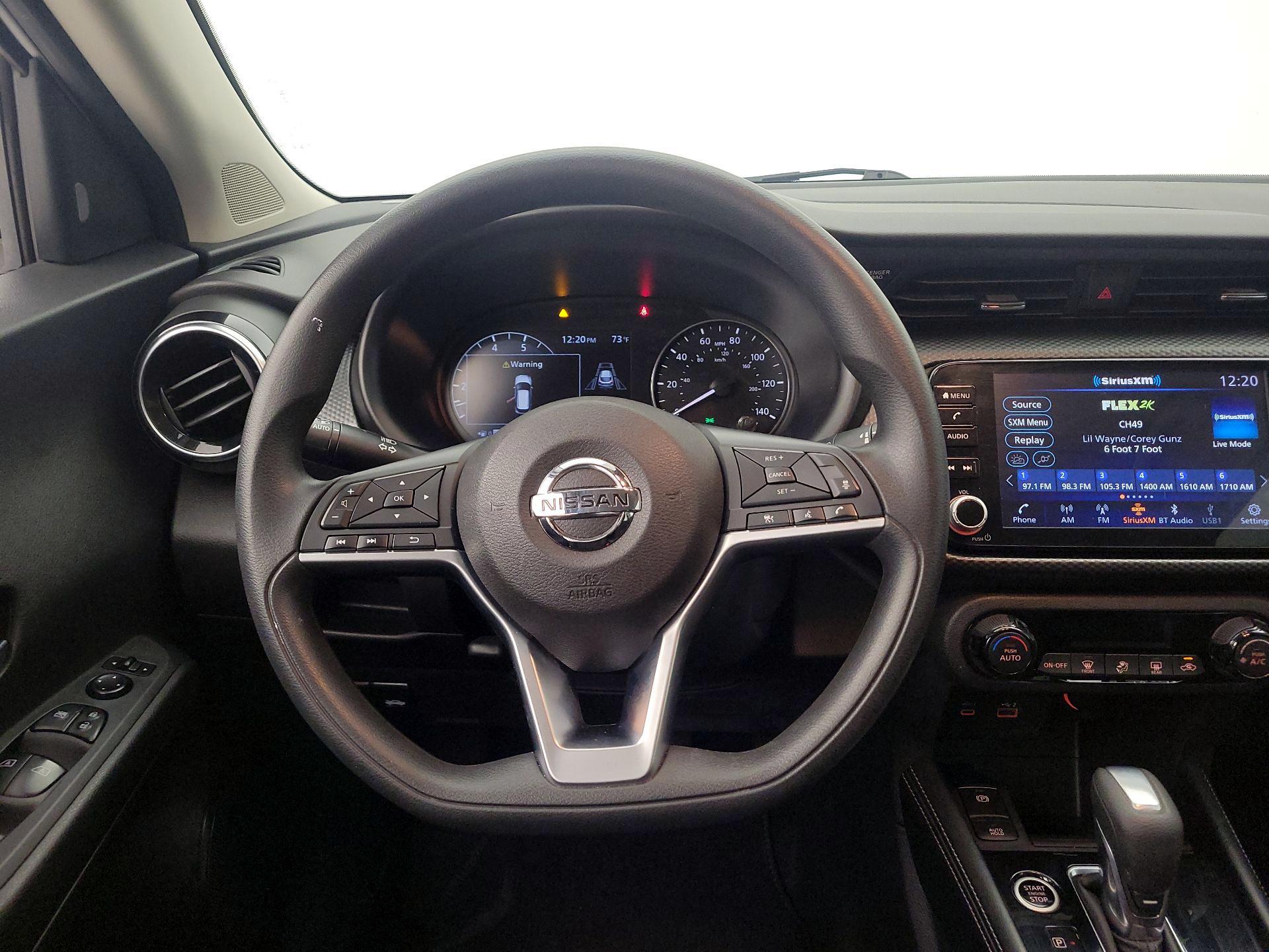 Thumbnail: 2021 Nissan Kicks - 10