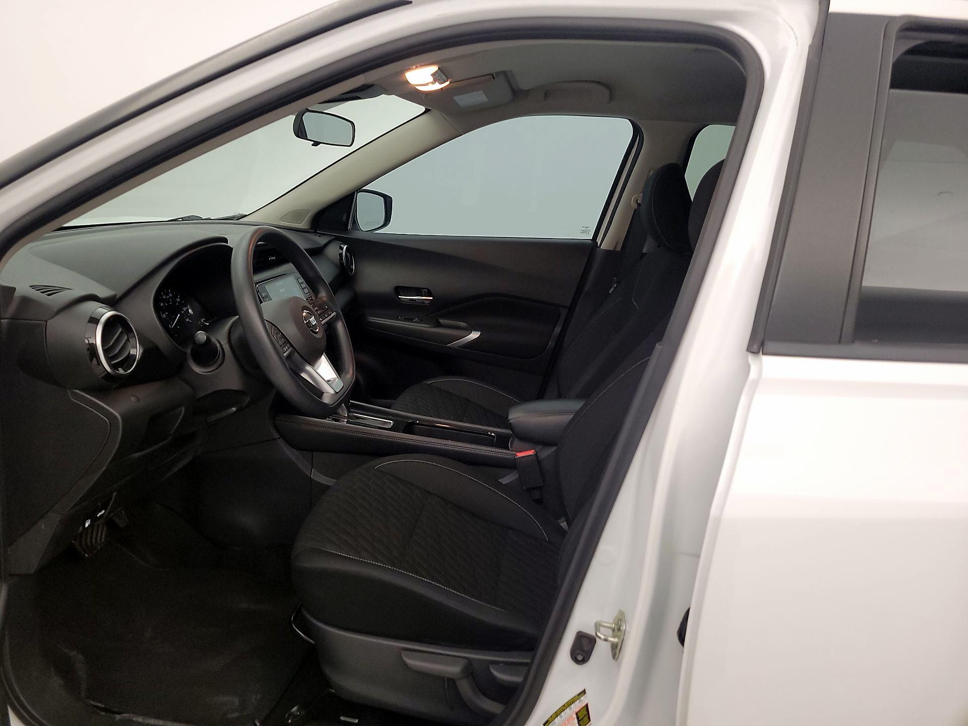 Thumbnail: 2021 Nissan Kicks - 11