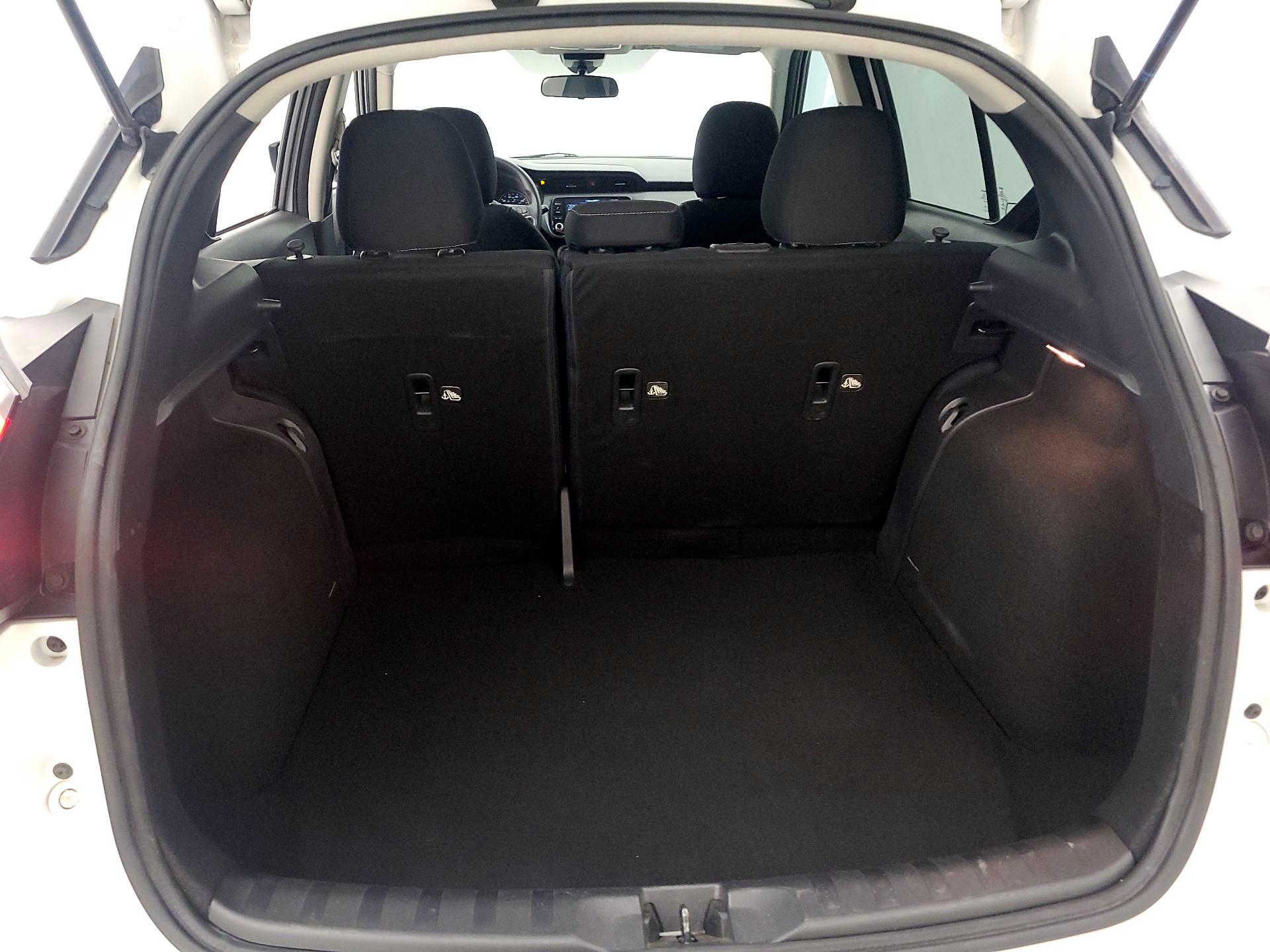 Thumbnail: 2021 Nissan Kicks - 20