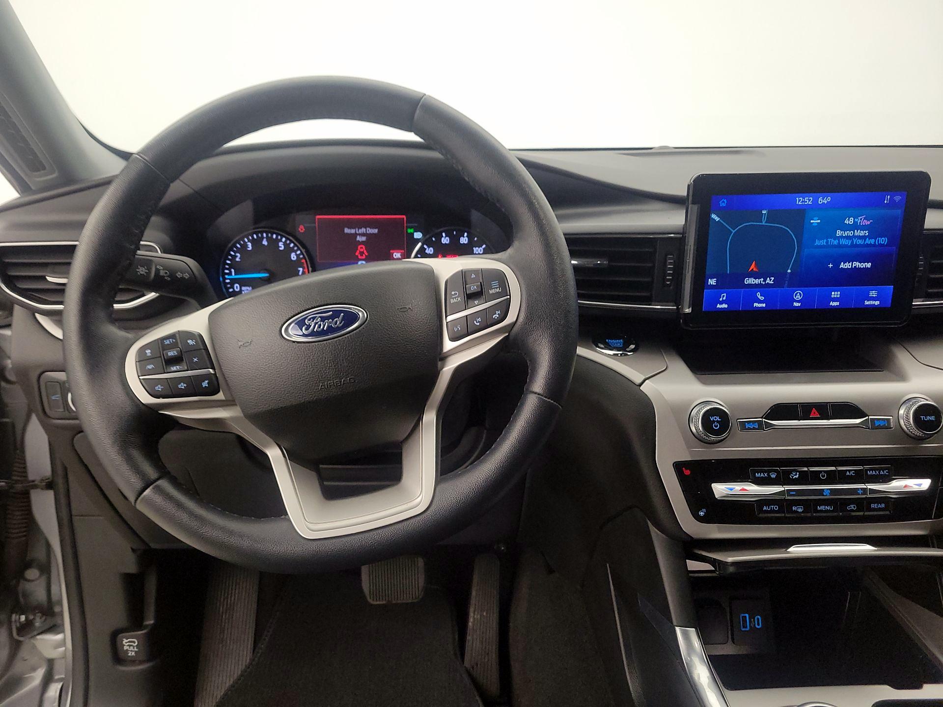 Thumbnail: 2022 Ford Explorer - 10