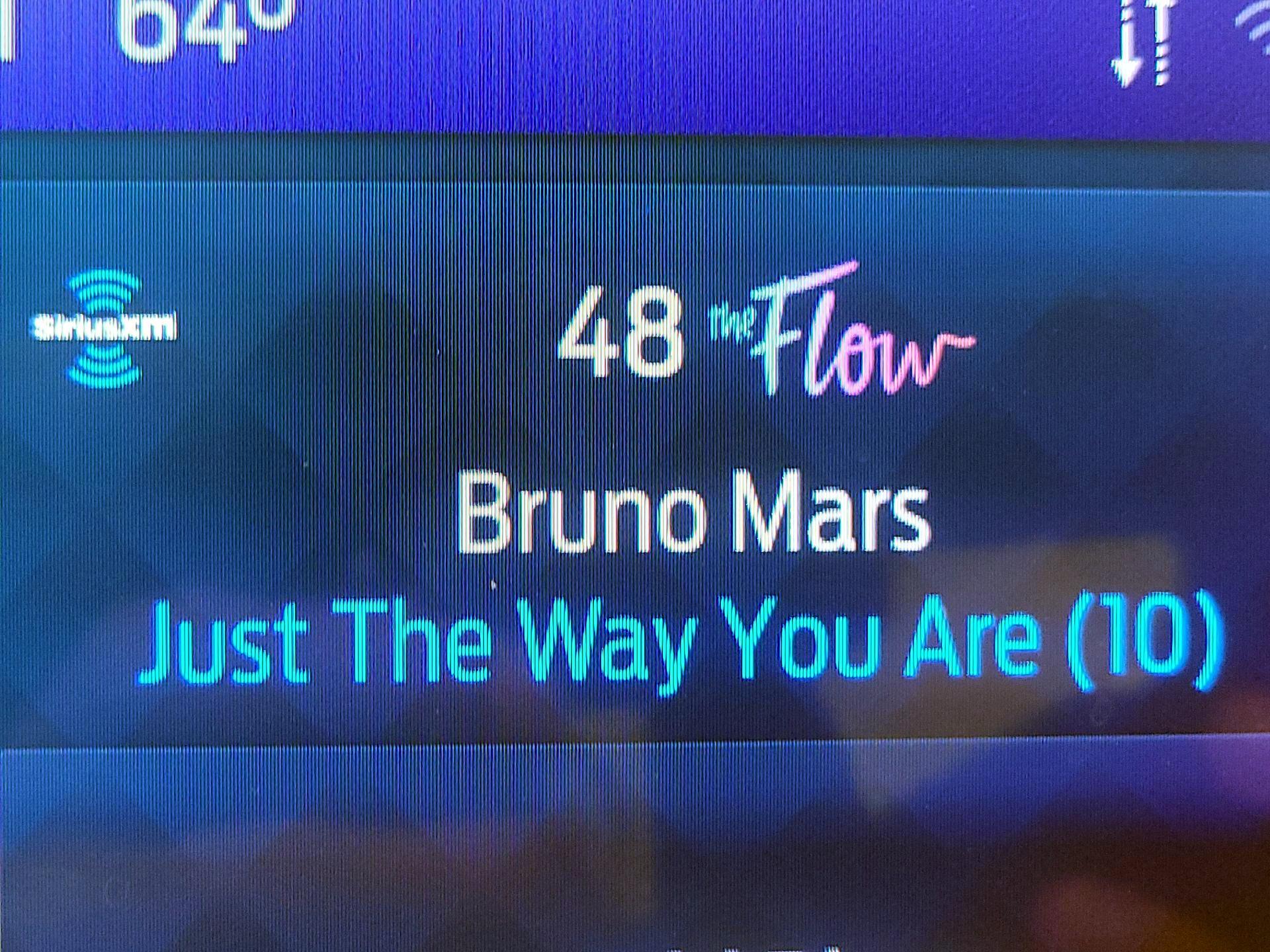 Thumbnail: 2022 Ford Explorer - 16