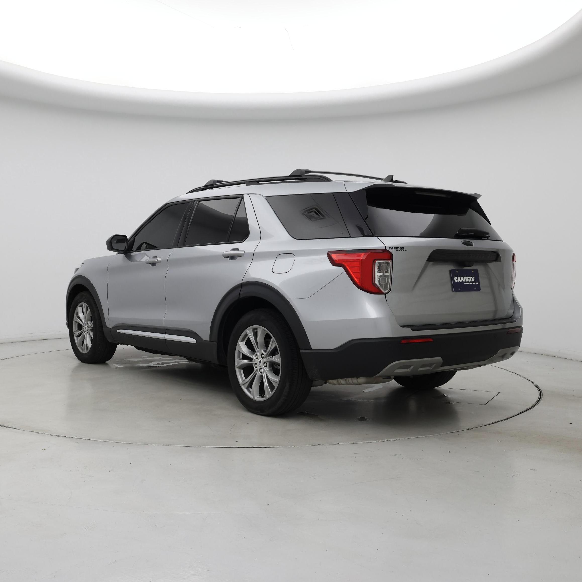 Thumbnail: 2022 Ford Explorer - 2