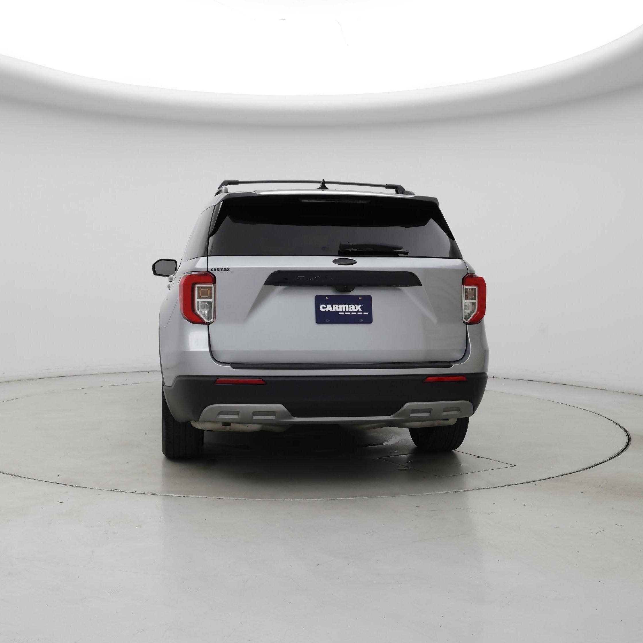 Thumbnail: 2022 Ford Explorer - 6