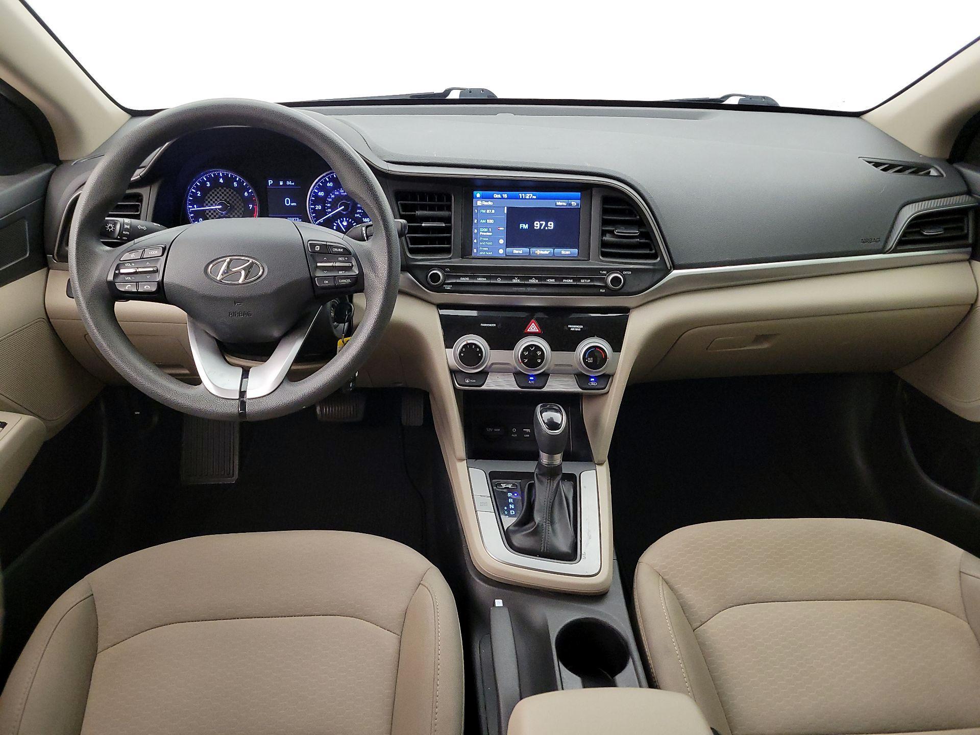 Thumbnail: 2019 Hyundai Elantra - 9