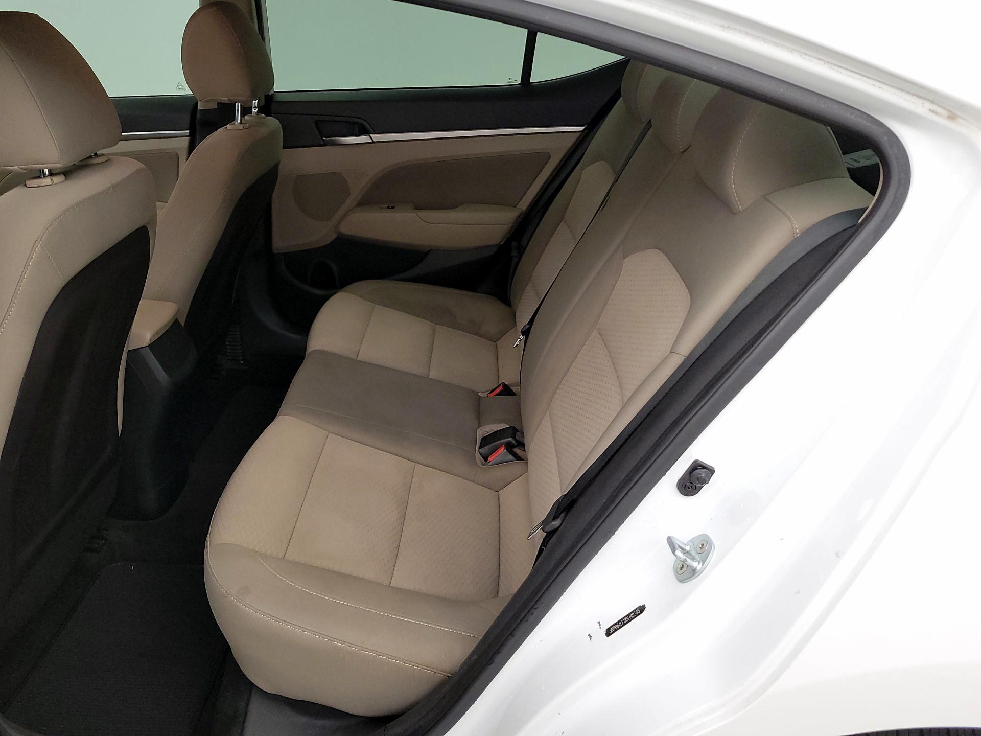 Thumbnail: 2019 Hyundai Elantra - 19