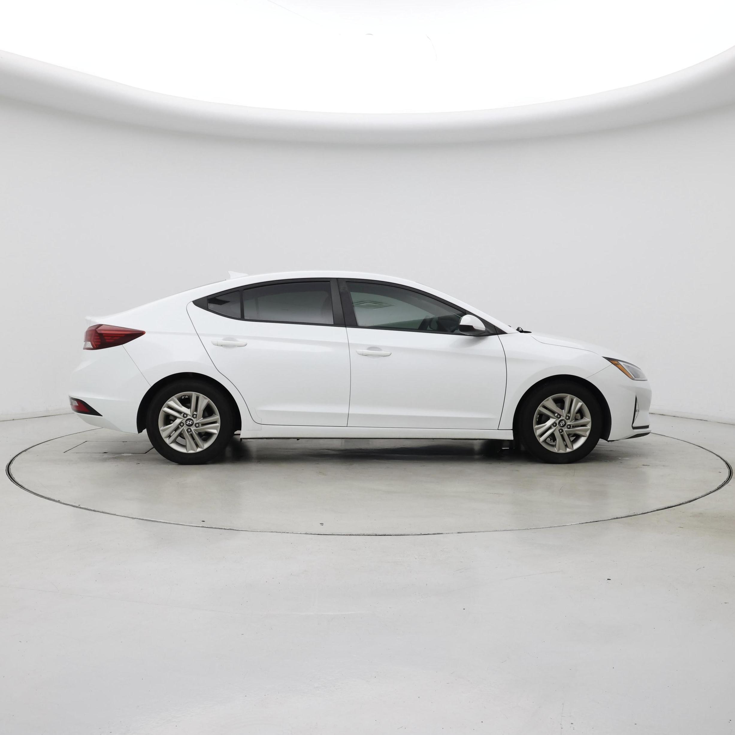 Thumbnail: 2019 Hyundai Elantra - 7