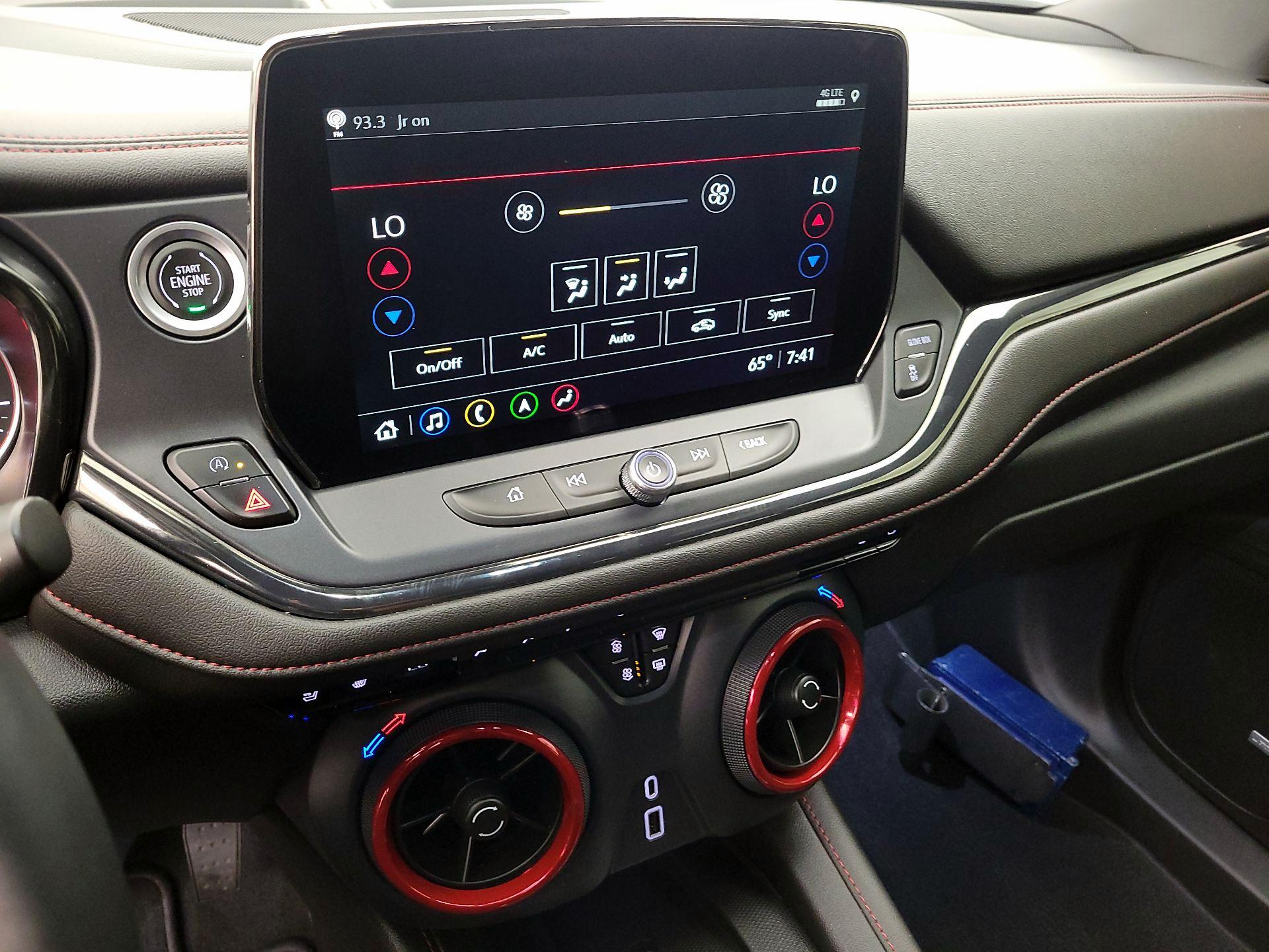 Thumbnail: 2023 Chevrolet Blazer - 16