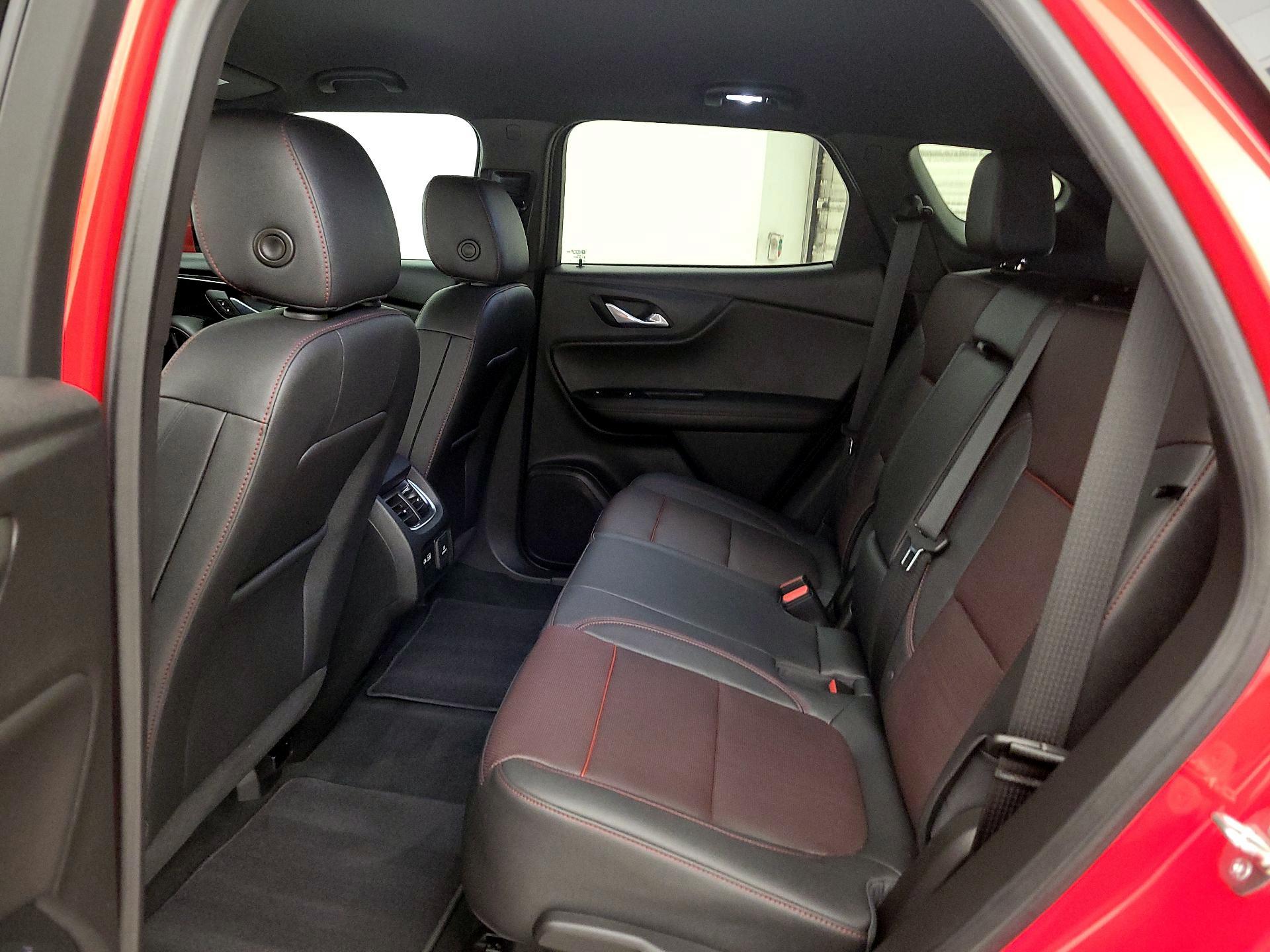 Thumbnail: 2023 Chevrolet Blazer - 19