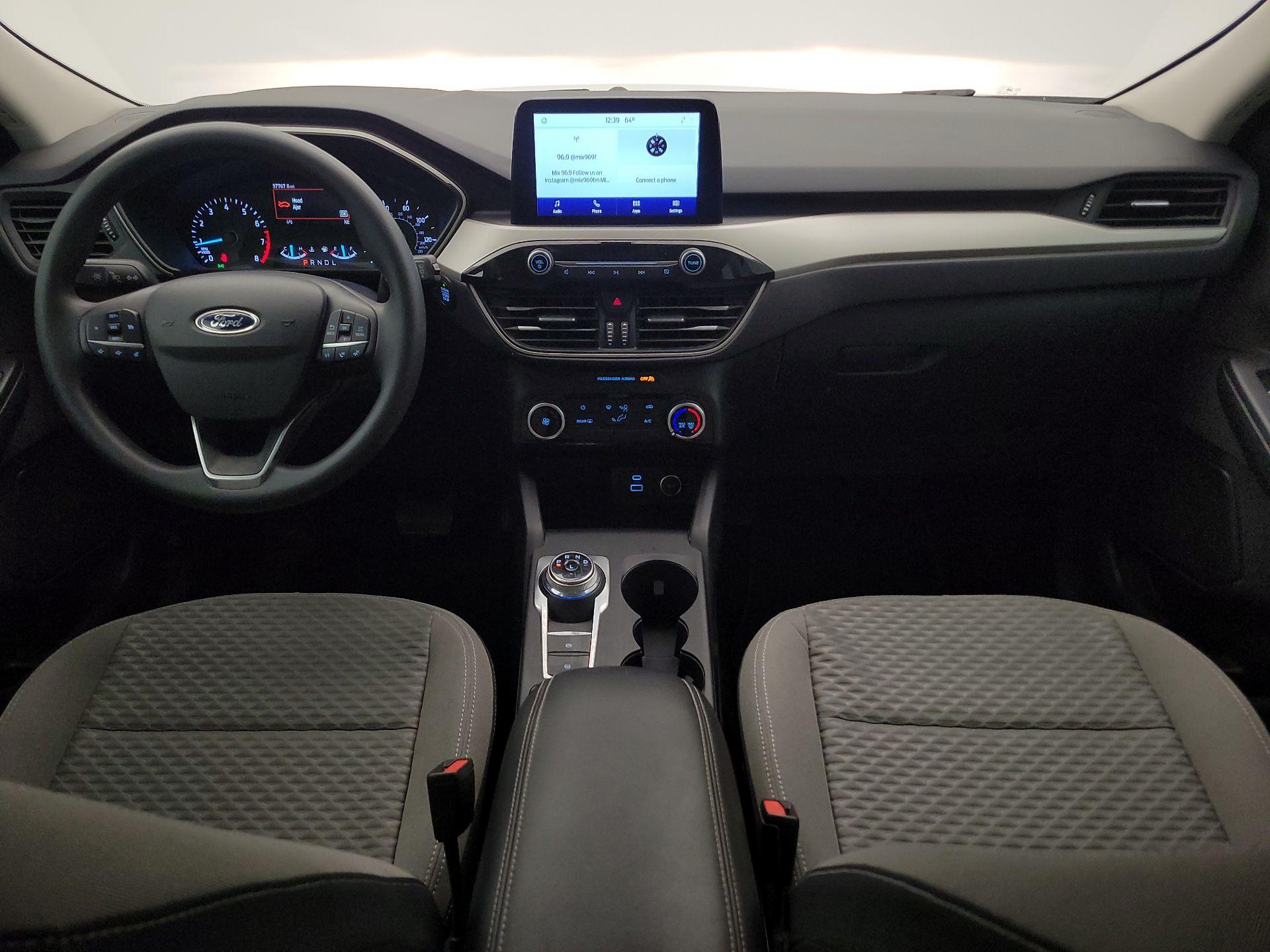 Thumbnail: 2021 Ford Escape - 9