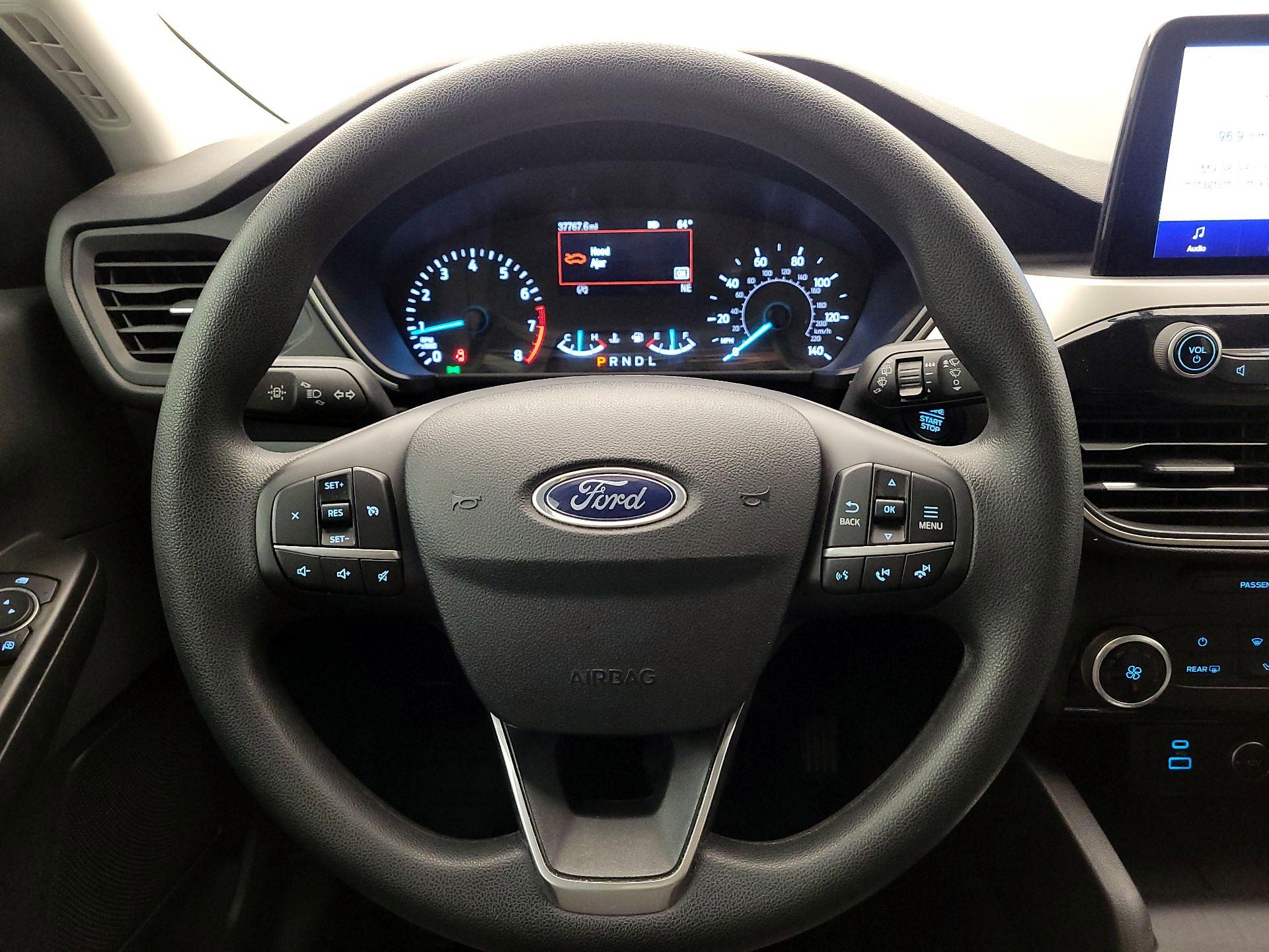 Thumbnail: 2021 Ford Escape - 10