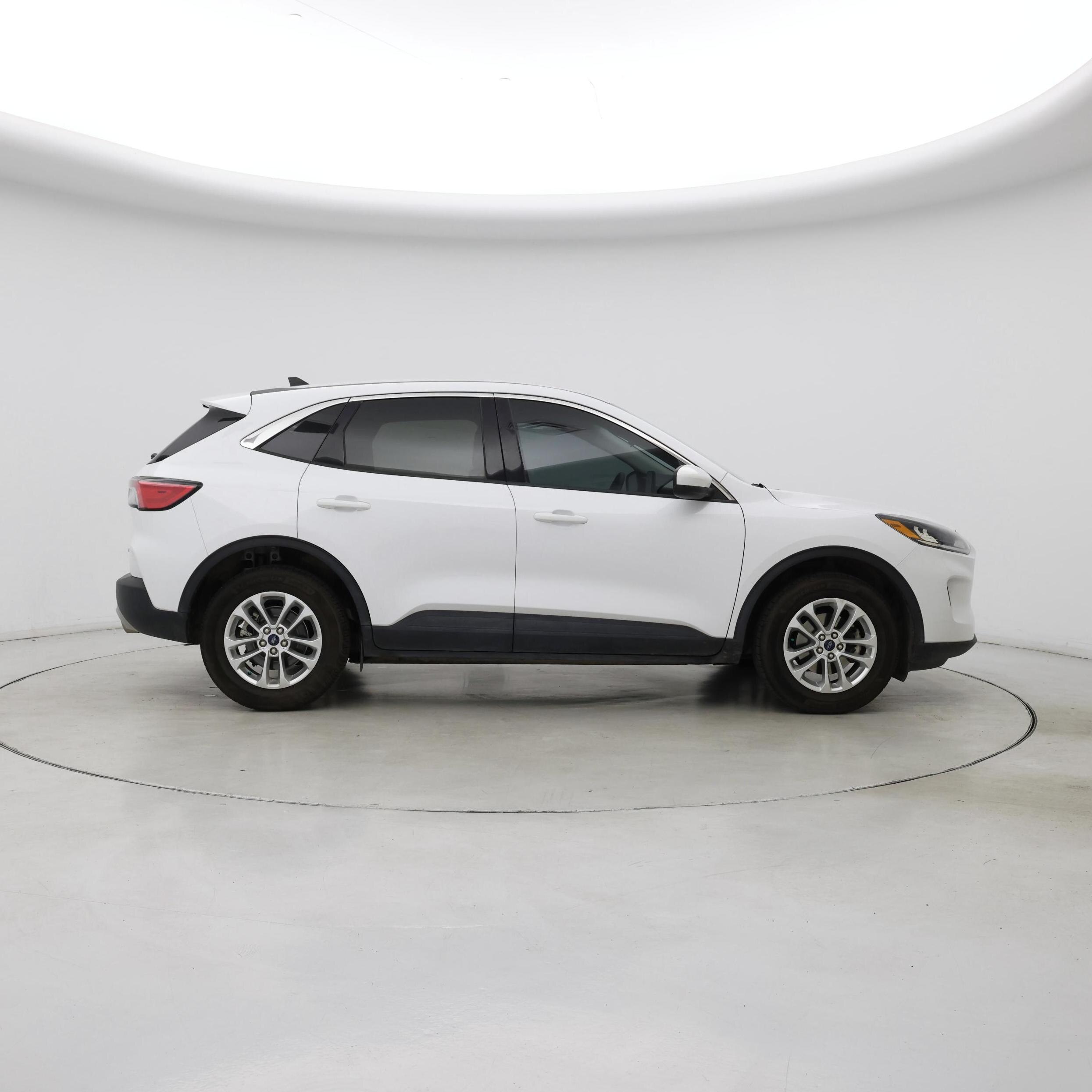 Thumbnail: 2021 Ford Escape - 7