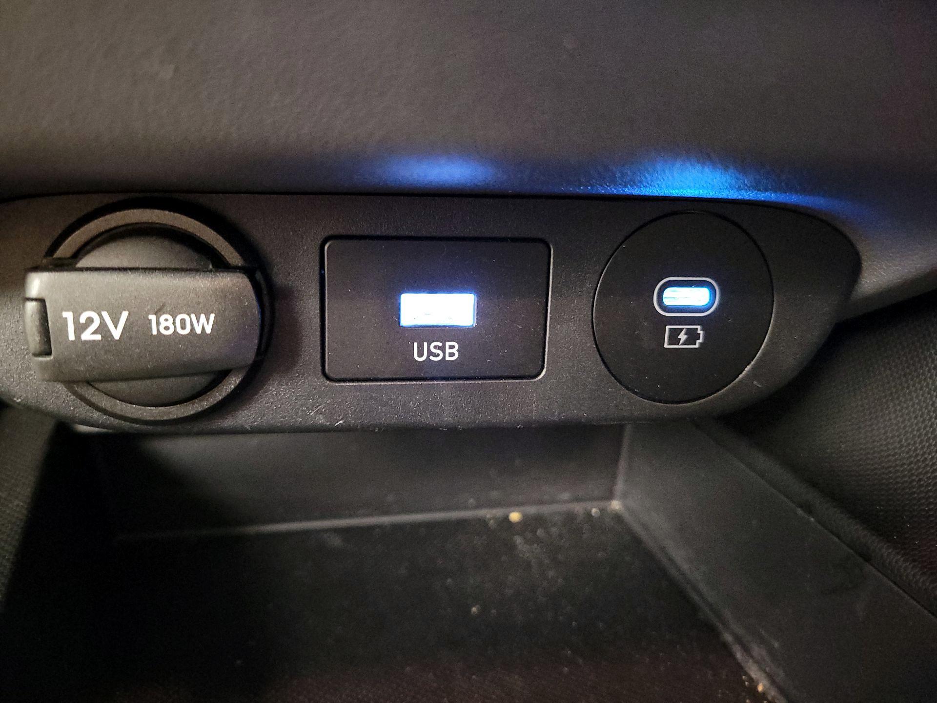 Thumbnail: 2024 Hyundai Elantra - 19