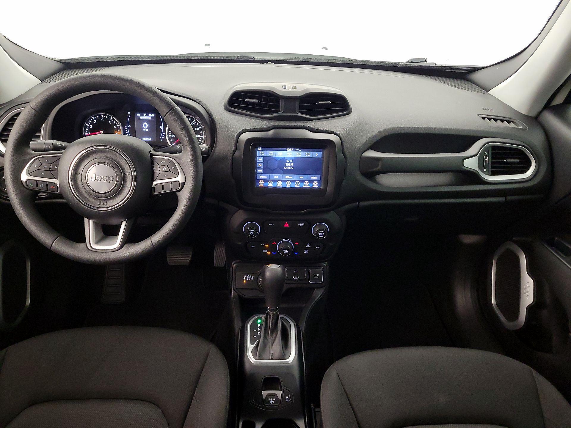 Thumbnail: 2018 Jeep Renegade - 9