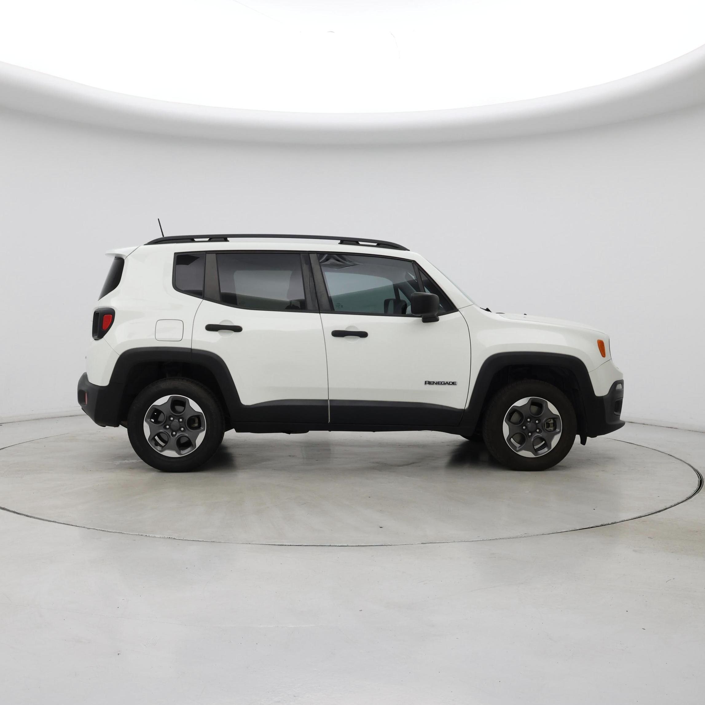 Thumbnail: 2018 Jeep Renegade - 7