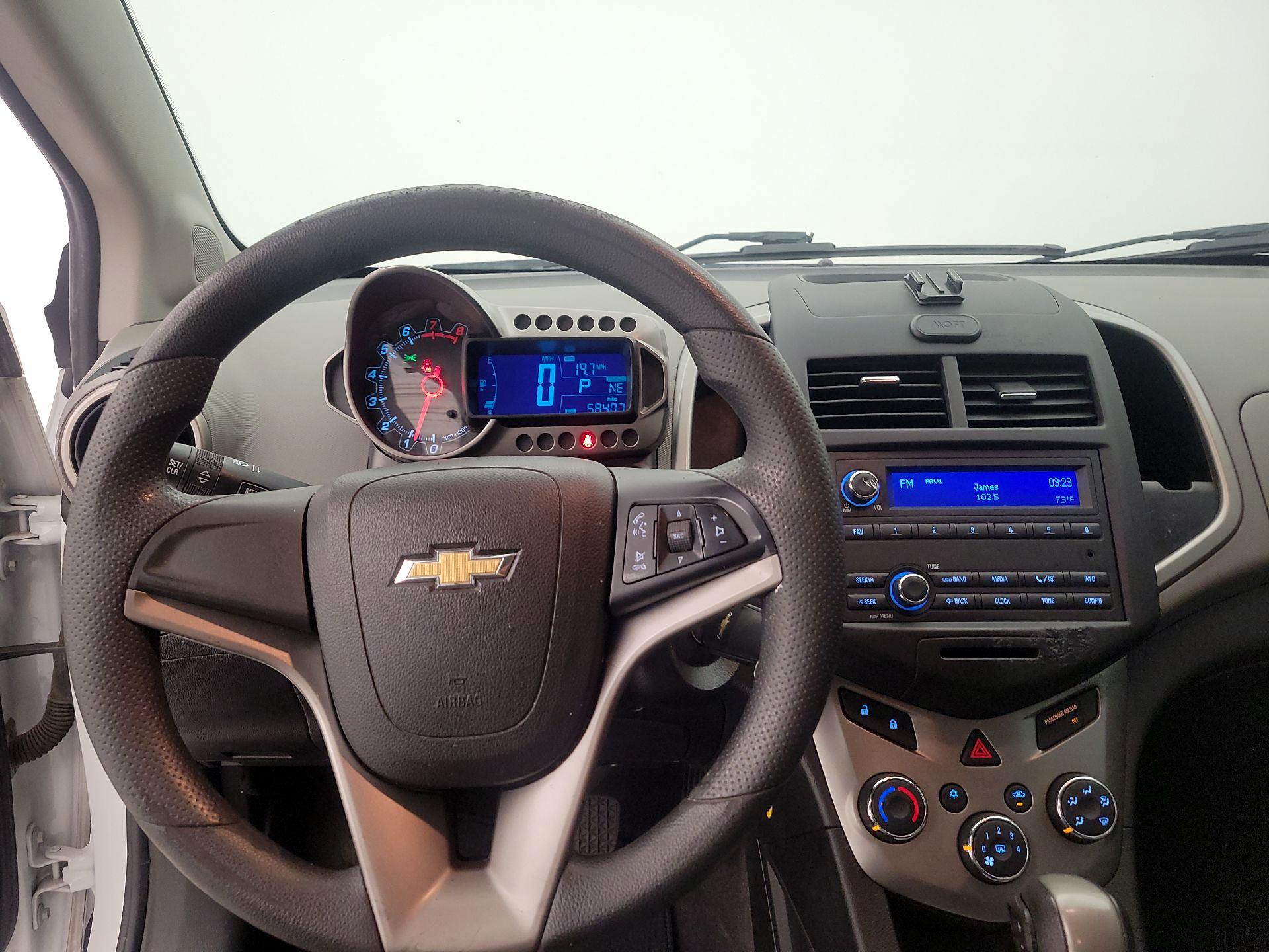 Thumbnail: 2015 Chevrolet Sonic - 10