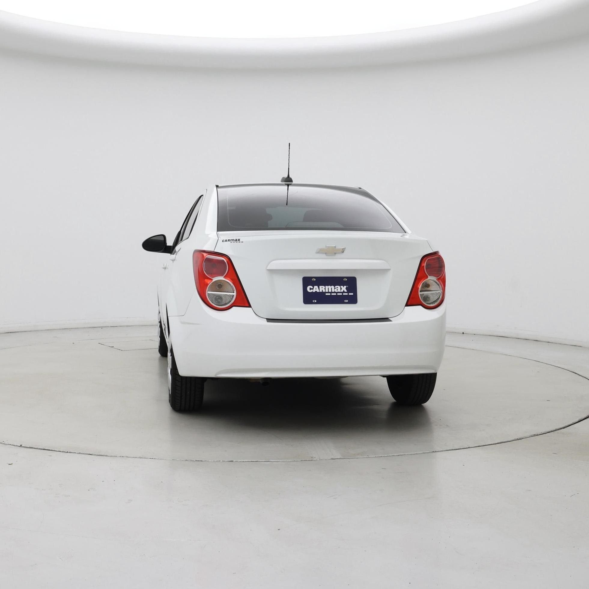 Thumbnail: 2015 Chevrolet Sonic - 6