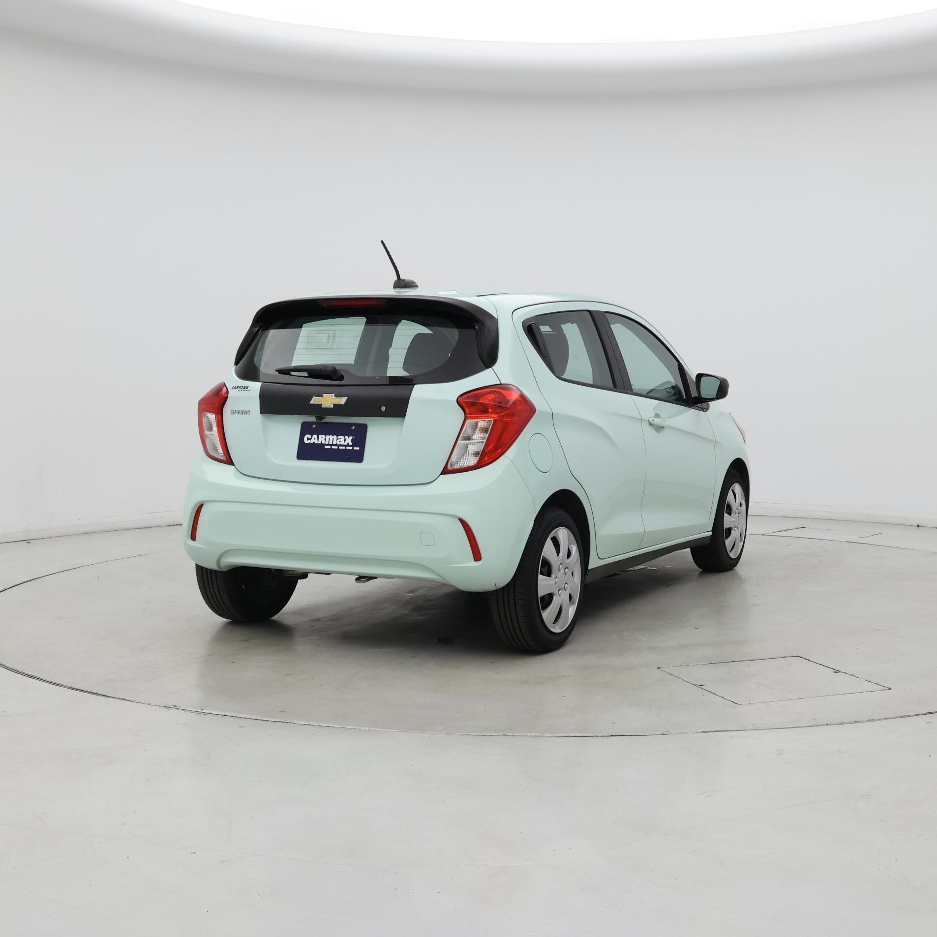 Thumbnail: 2018 Chevrolet Spark - 8