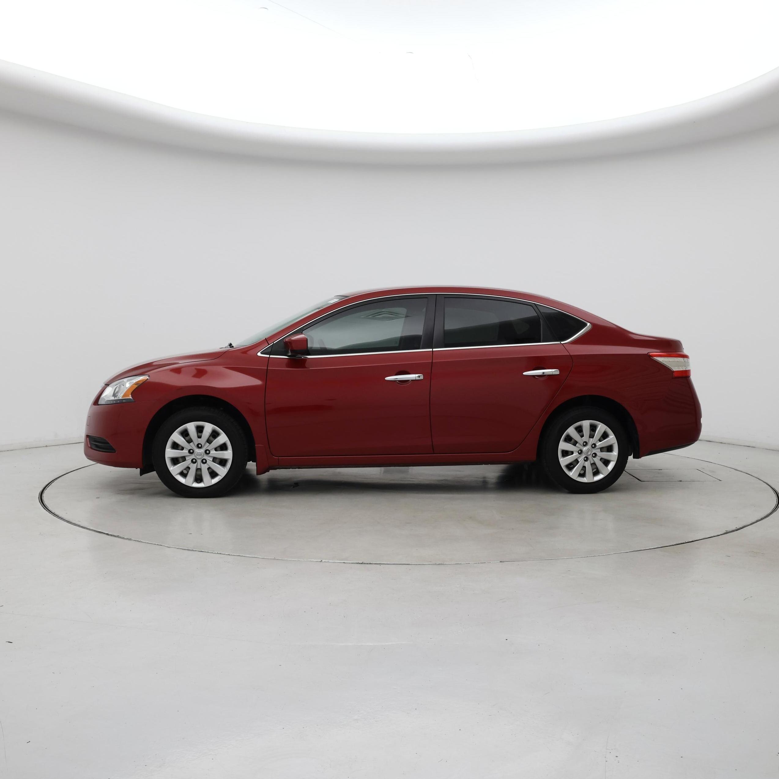 Thumbnail: 2014 Nissan Sentra - 3