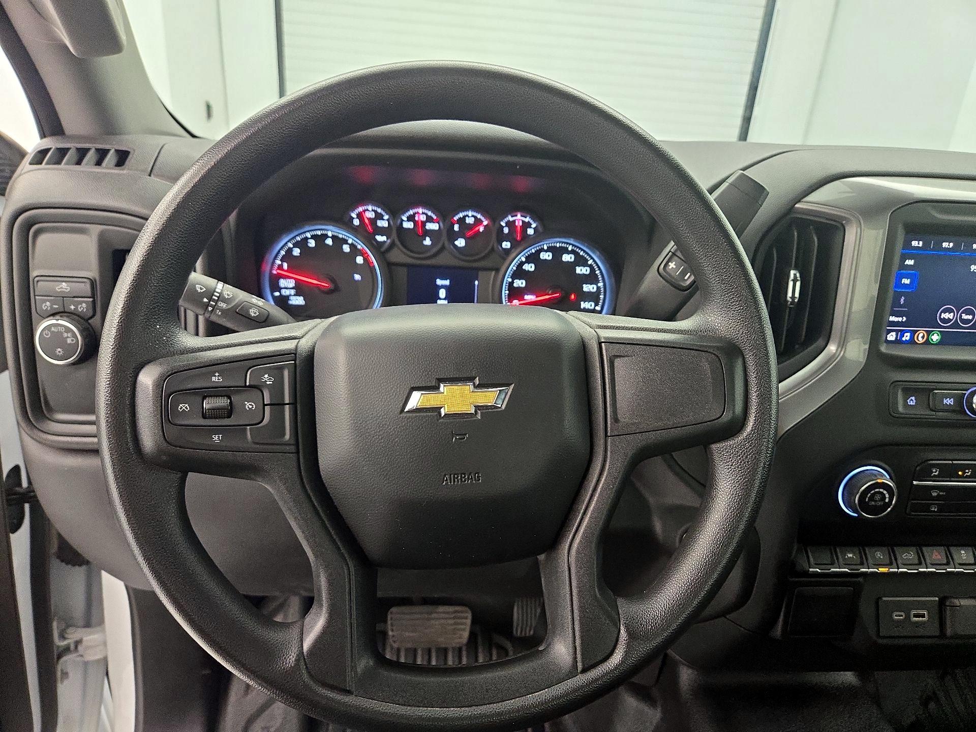 Thumbnail: 2024 Chevrolet Silverado 1500 - 10